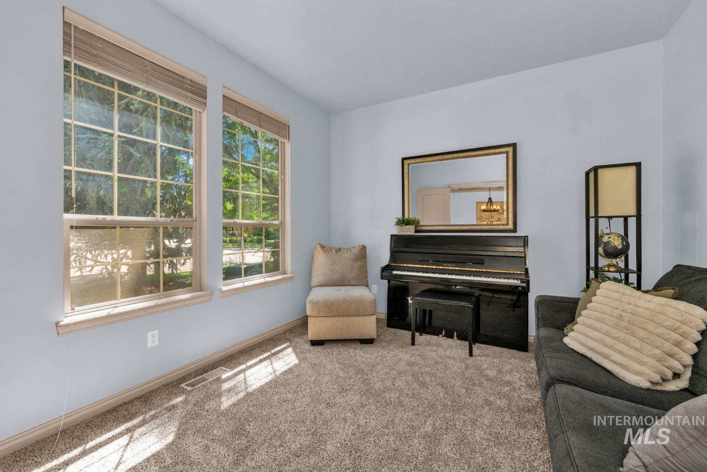 1298 E Portobello Court Property Photo 7