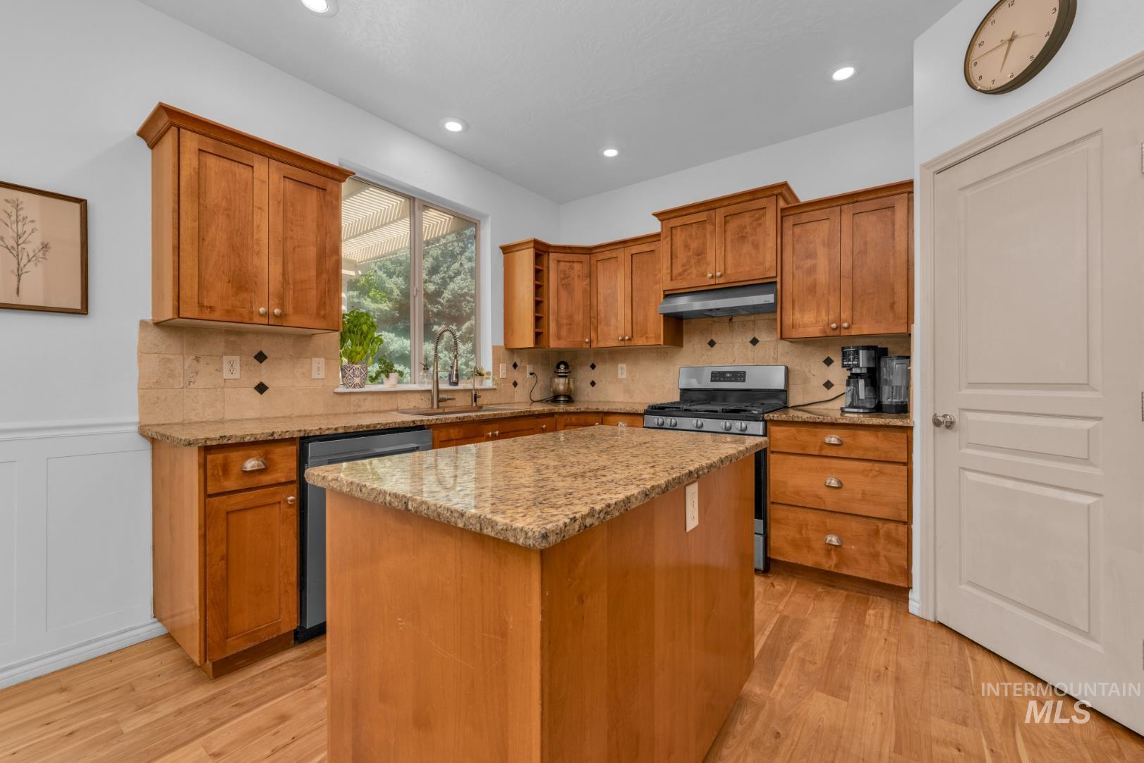 1298 E Portobello Court Property Photo 11