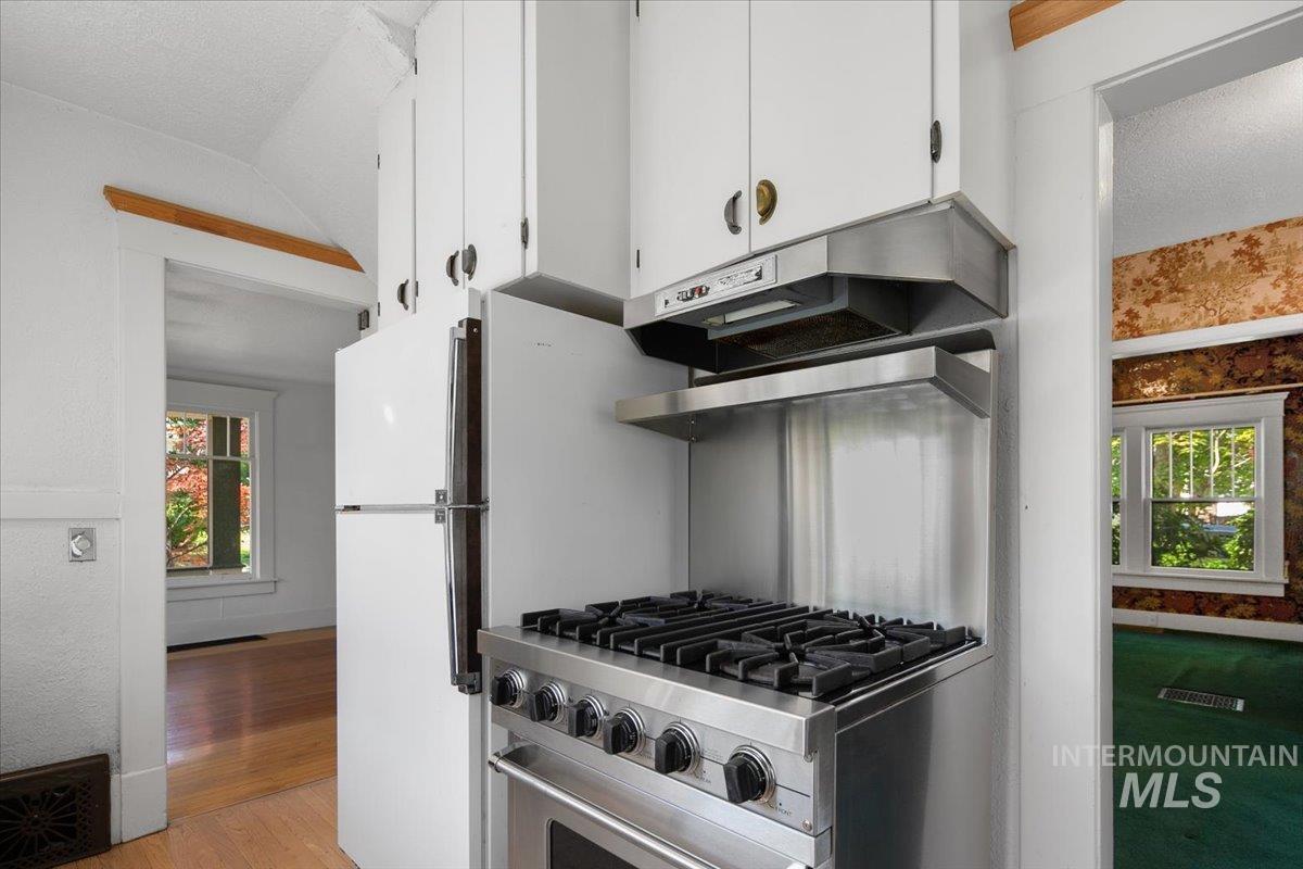 616 N 20th. Property Photo 11