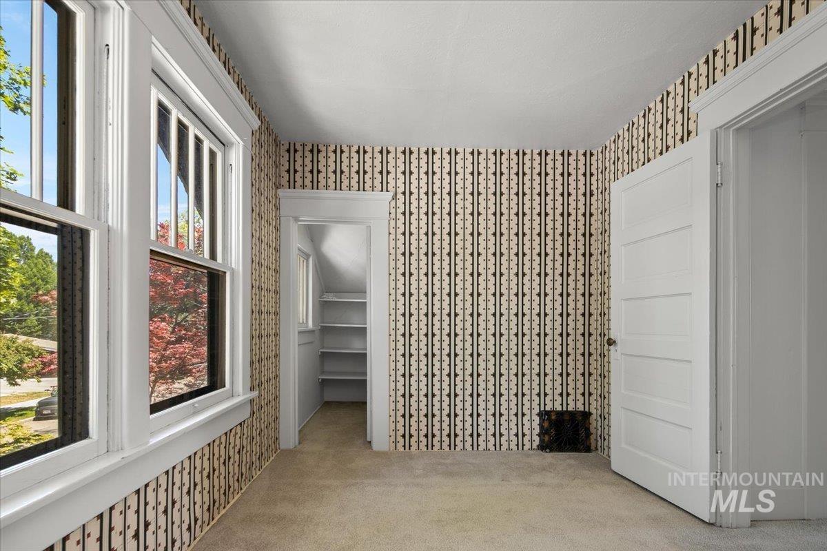 616 N 20th. Property Photo 25