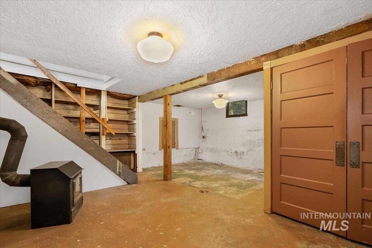 616 N 20th. Property Photo 27