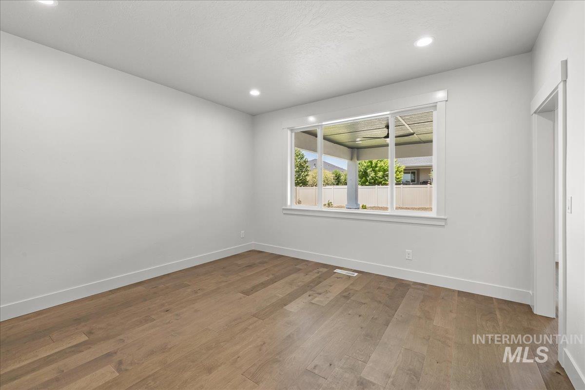 7402 E Newcastle Dr Property Photo 25