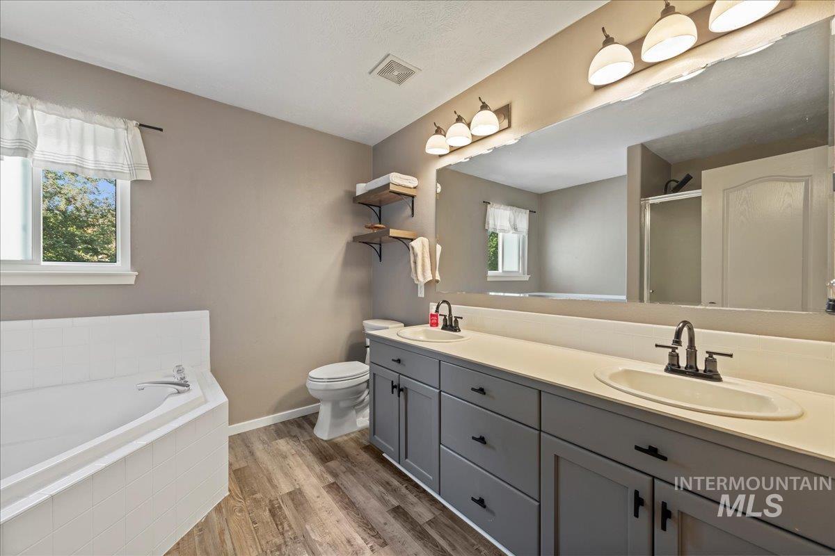 3411 N Summercrest Way Property Photo 19
