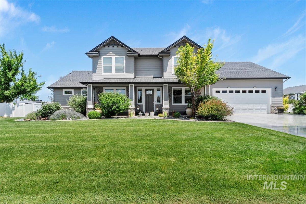 1616 S Secretariat Way Property Photo 2