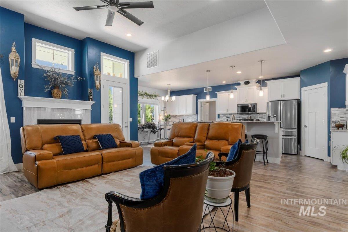 1616 S Secretariat Way Property Photo 7