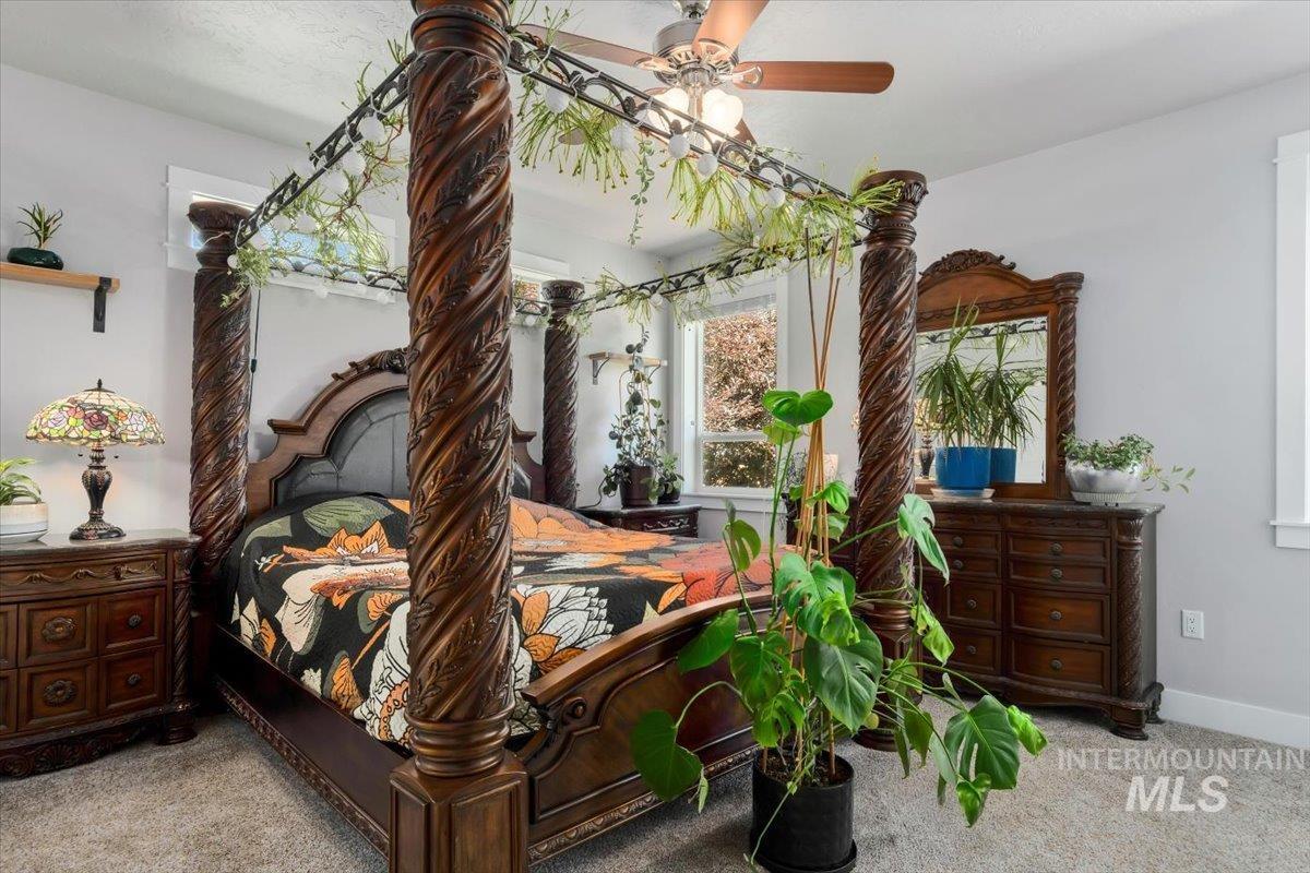 1616 S Secretariat Way Property Photo 18