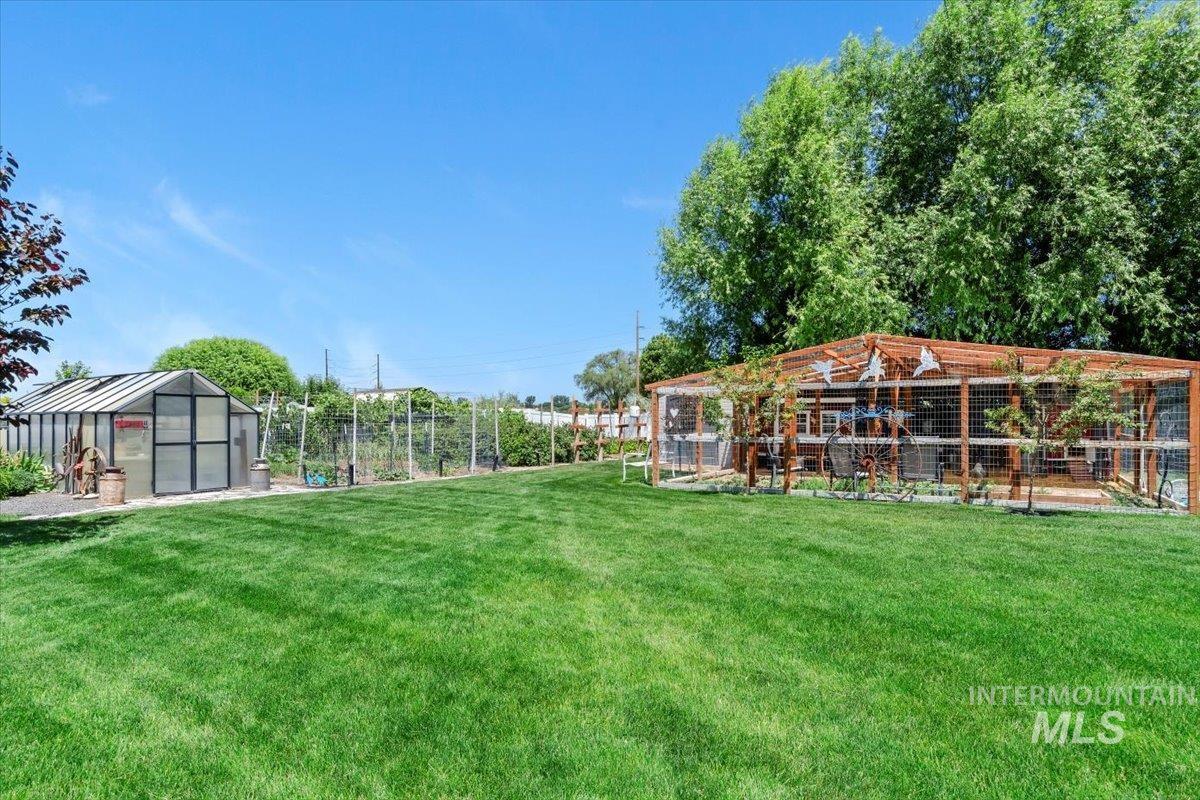 1616 S Secretariat Way Property Photo 38