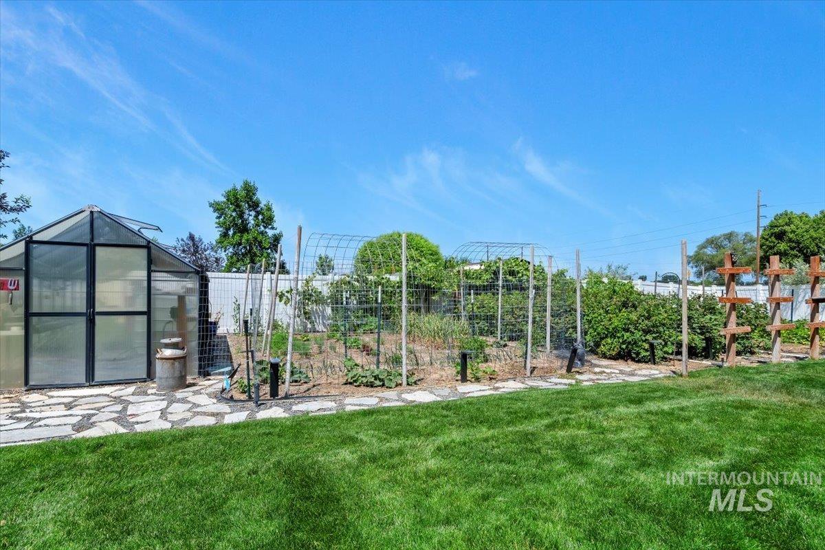 1616 S Secretariat Way Property Photo 39