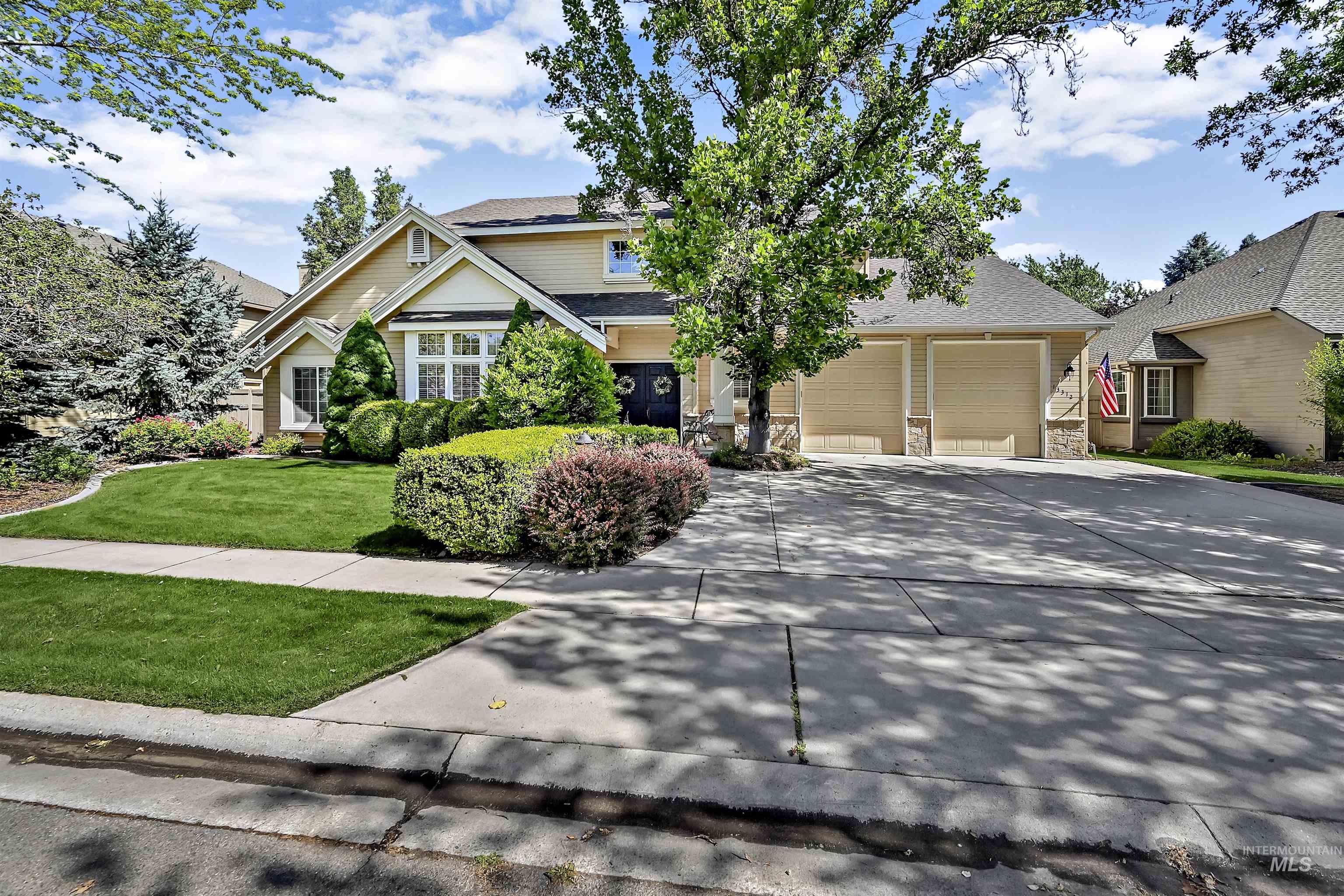 13312 W Elmspring Dr. Property Photo 1