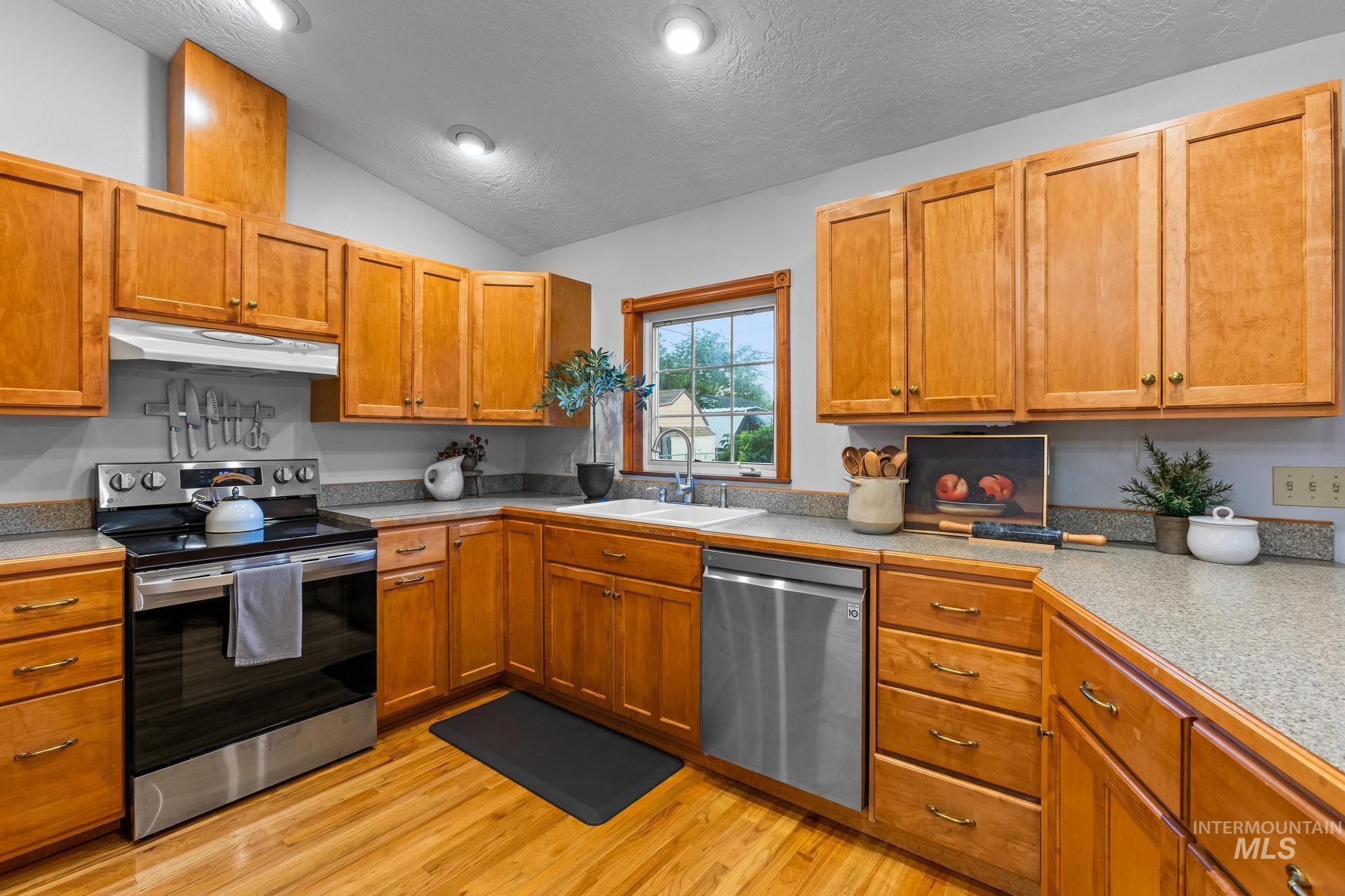 2135 Colorado Property Photo 19