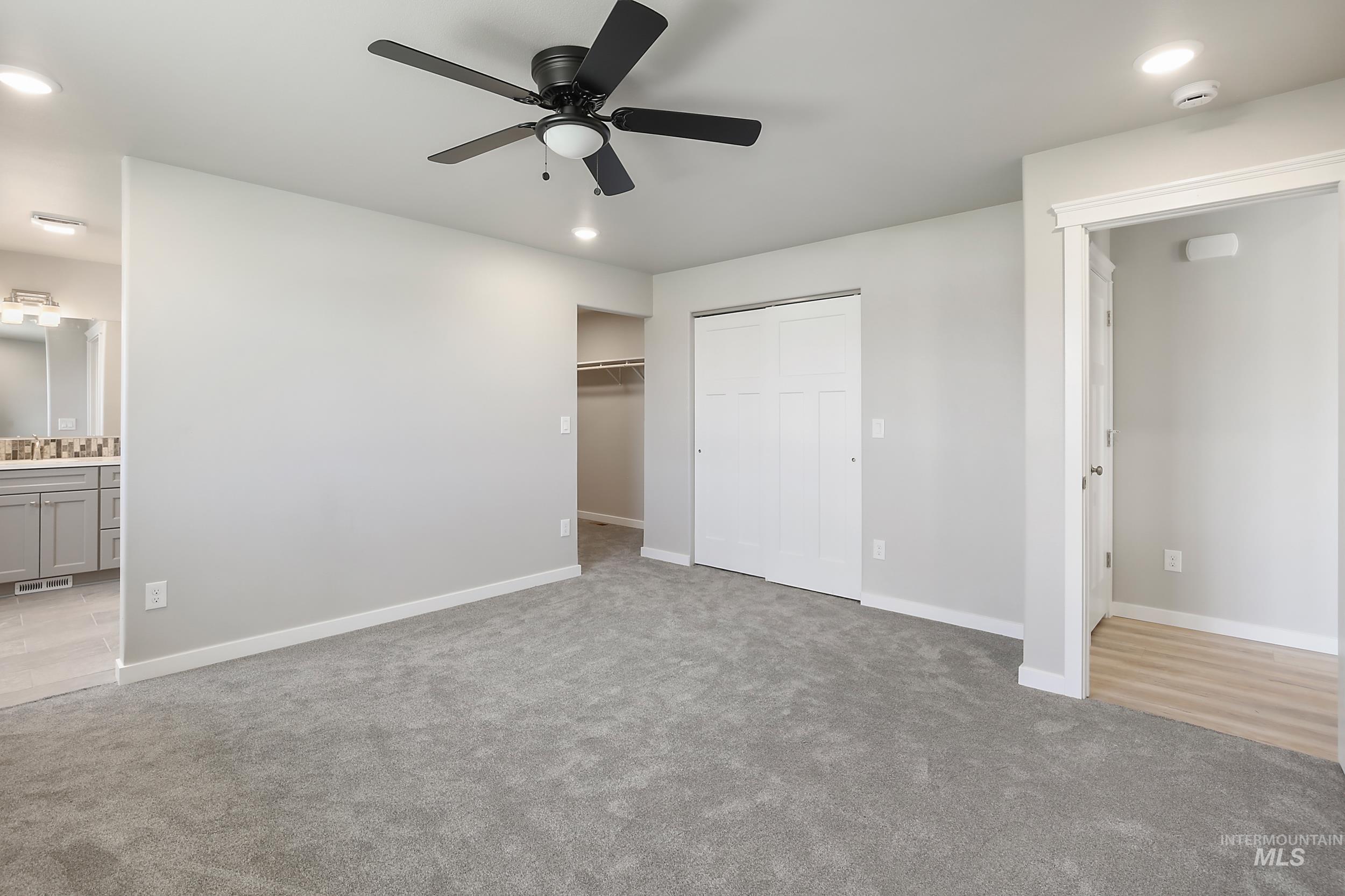 1736 Golden Hills Dr Property Photo 22