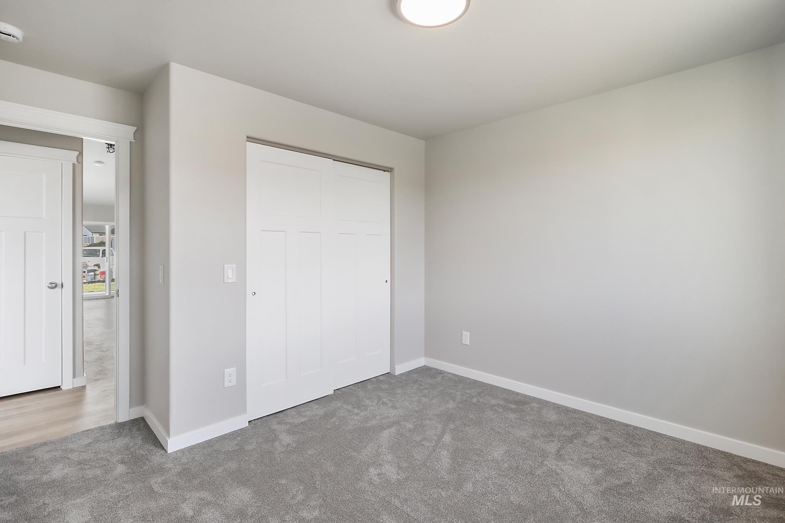 1736 Golden Hills Dr Property Photo 30