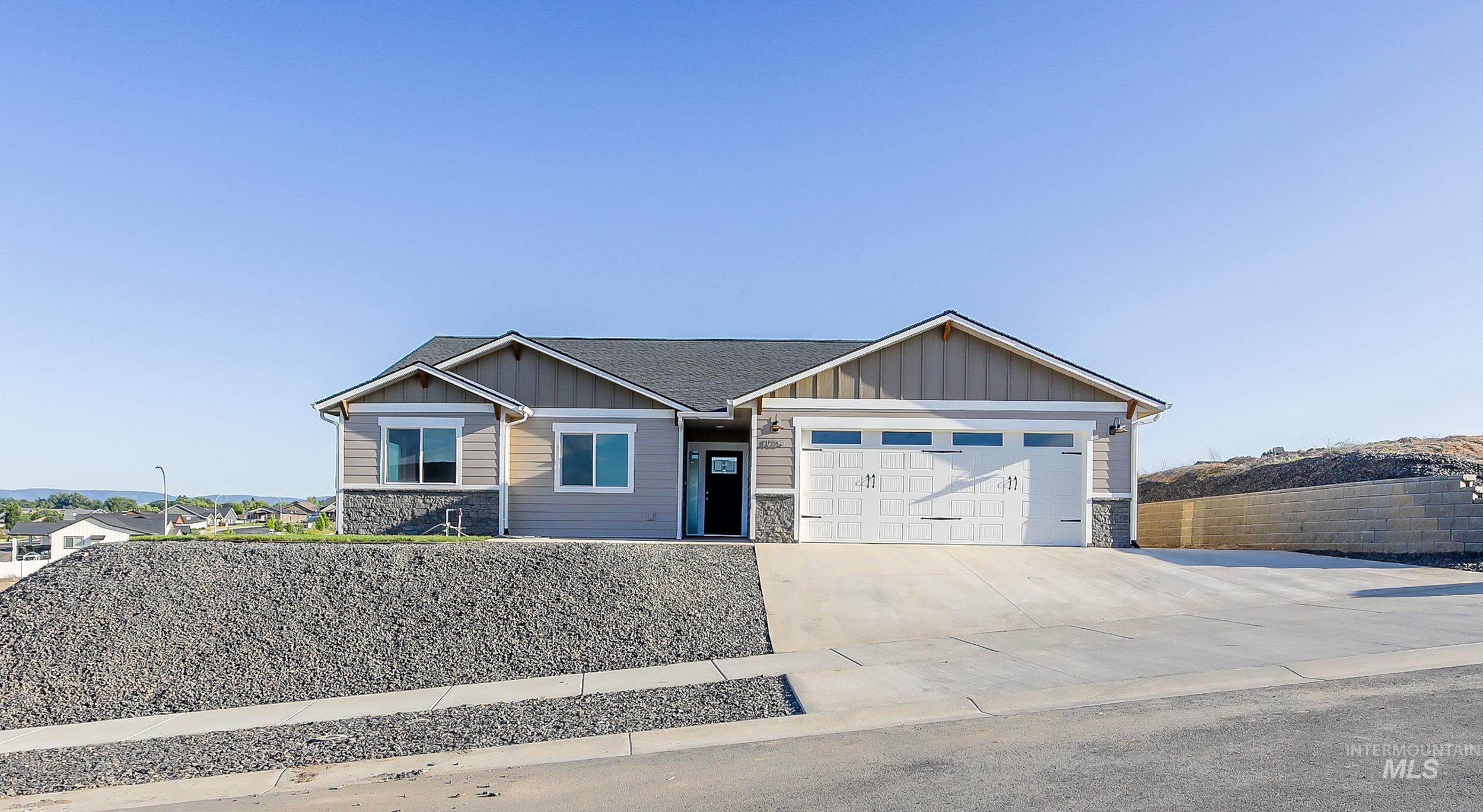 1736 Golden Hills Dr Property Photo 46