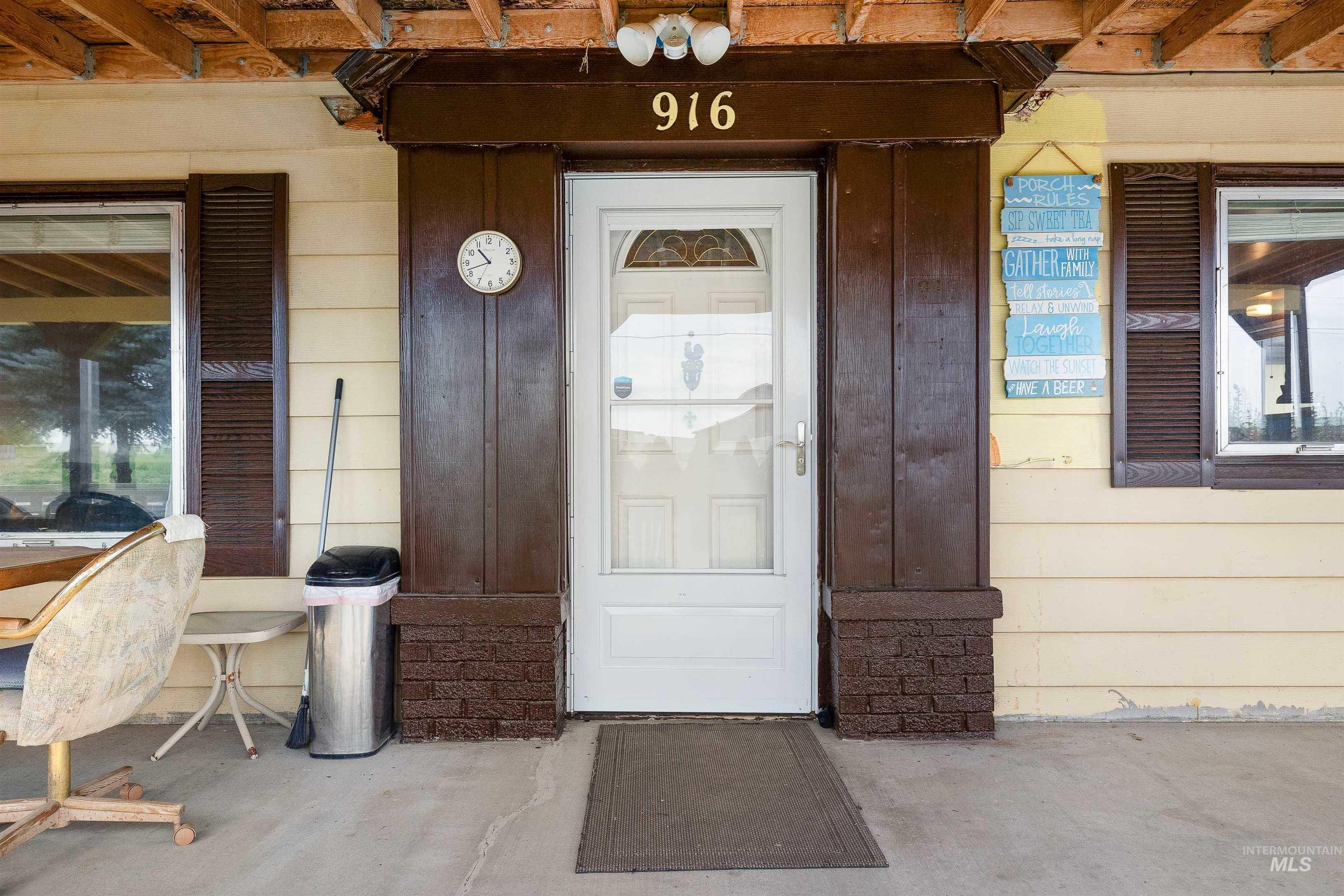 916 Fair Street Property Photo 5