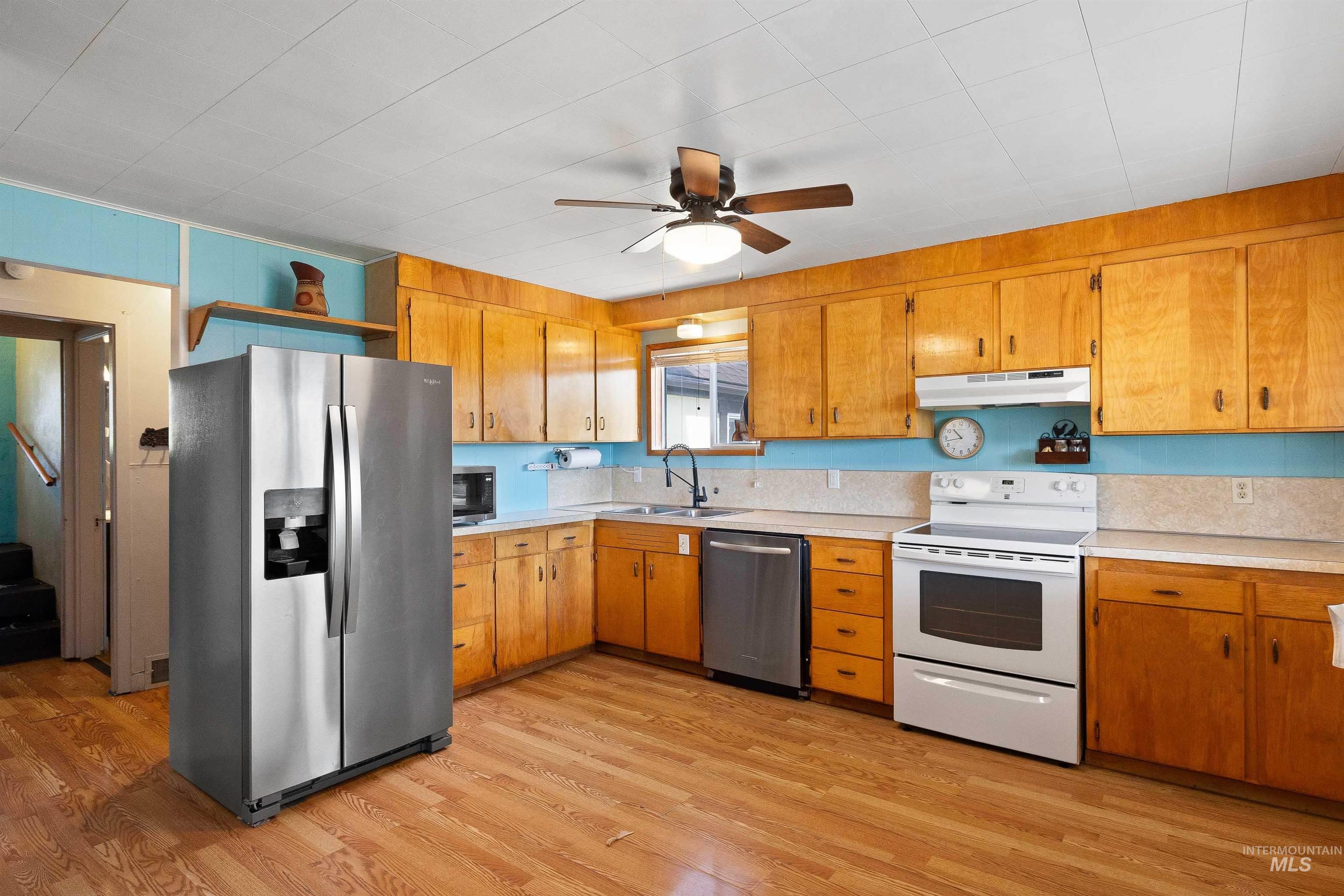 916 Fair Street Property Photo 12