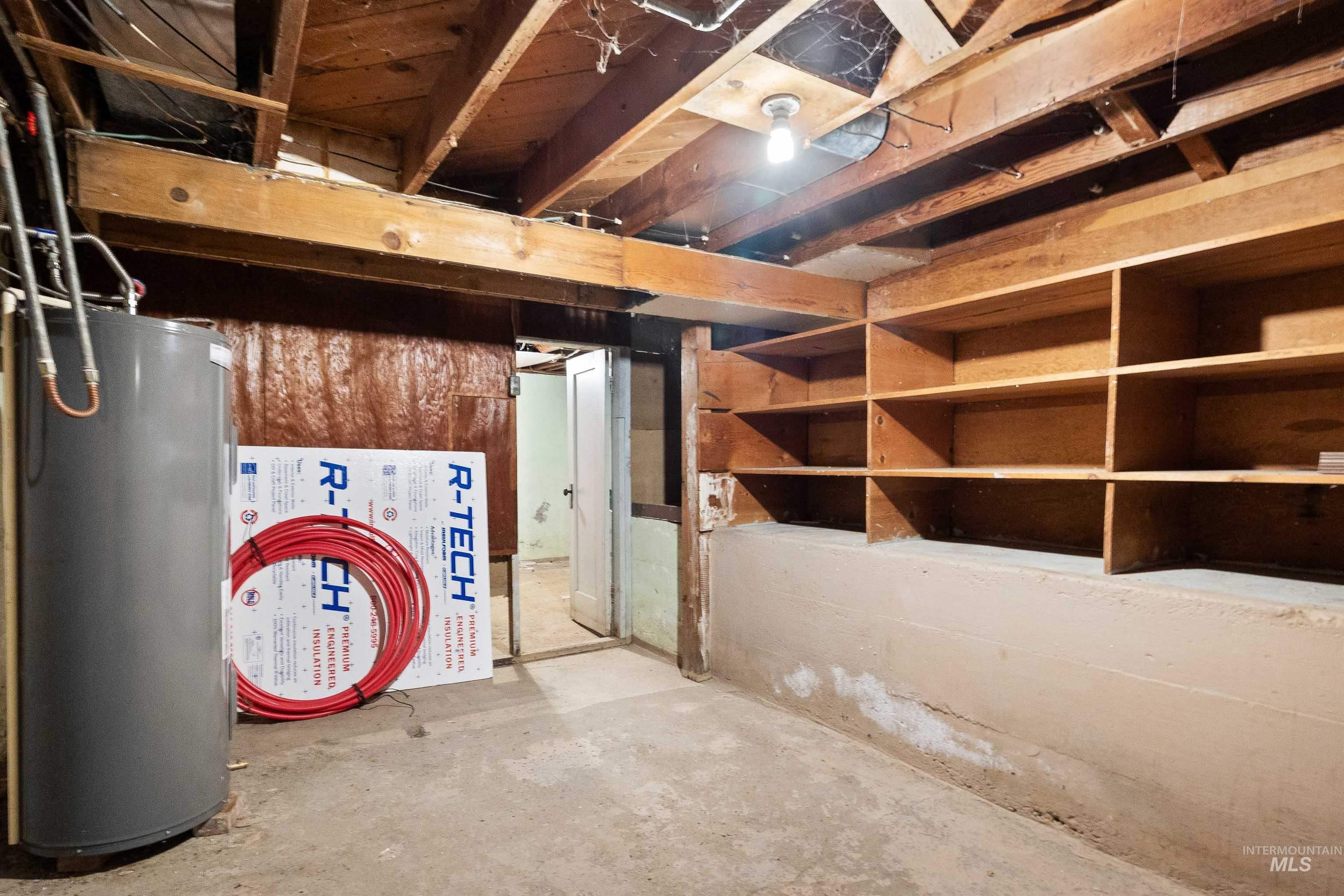 916 Fair Street Property Photo 24