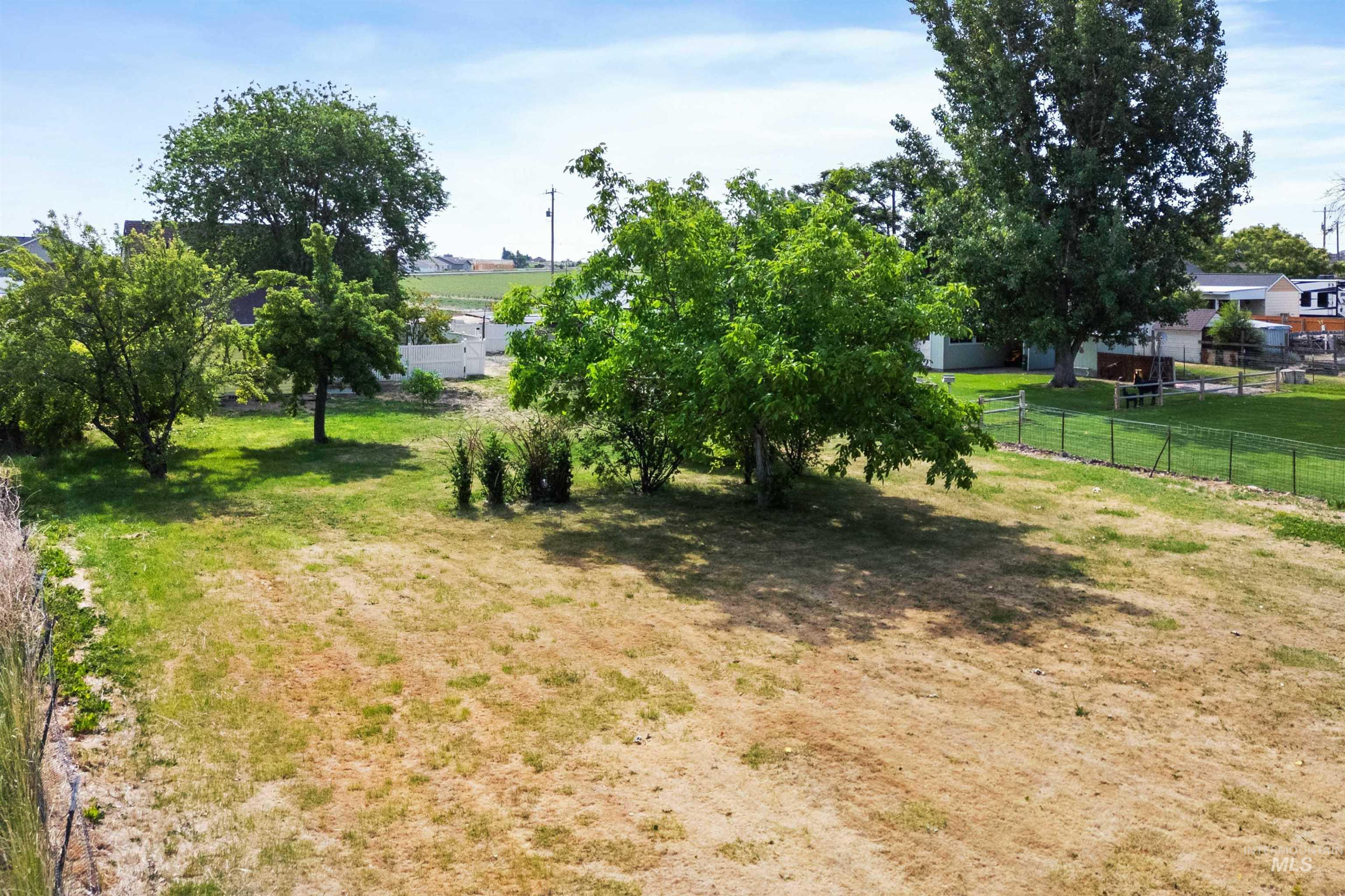 916 Fair Street Property Photo 29