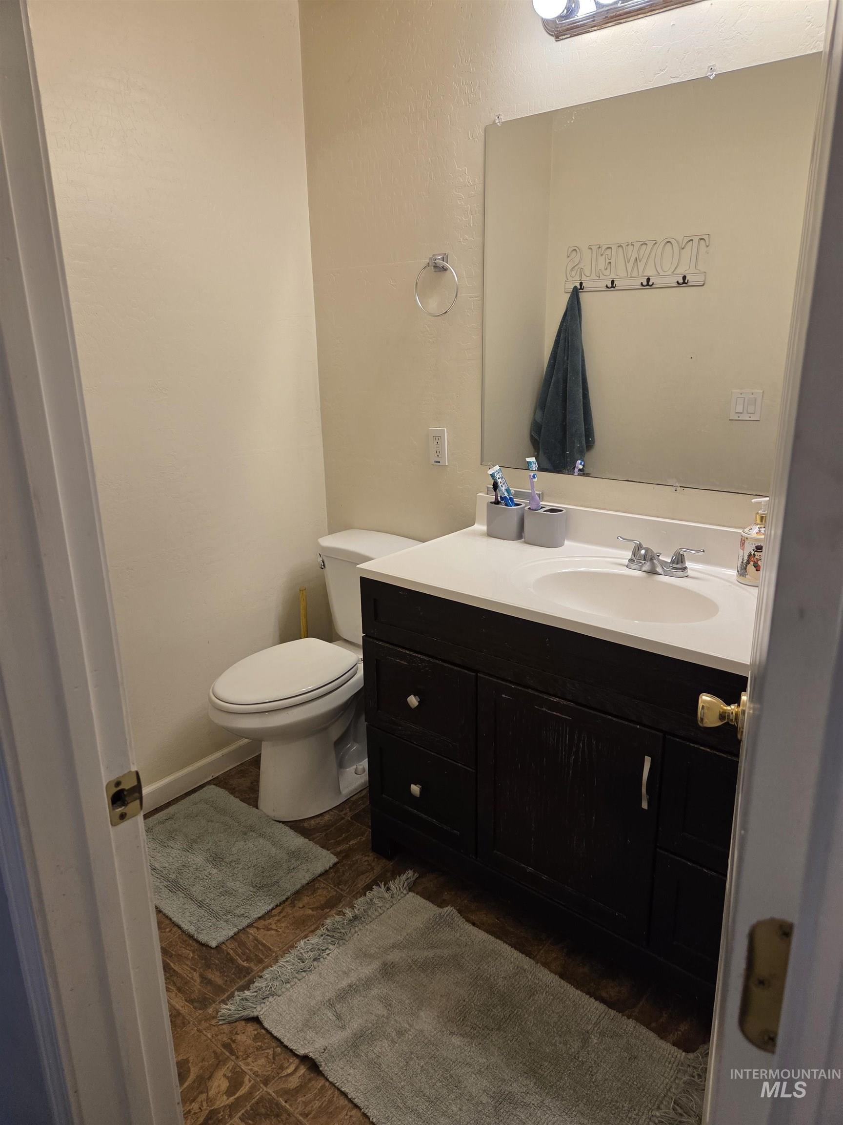 256 Shasta Circle Property Photo 17
