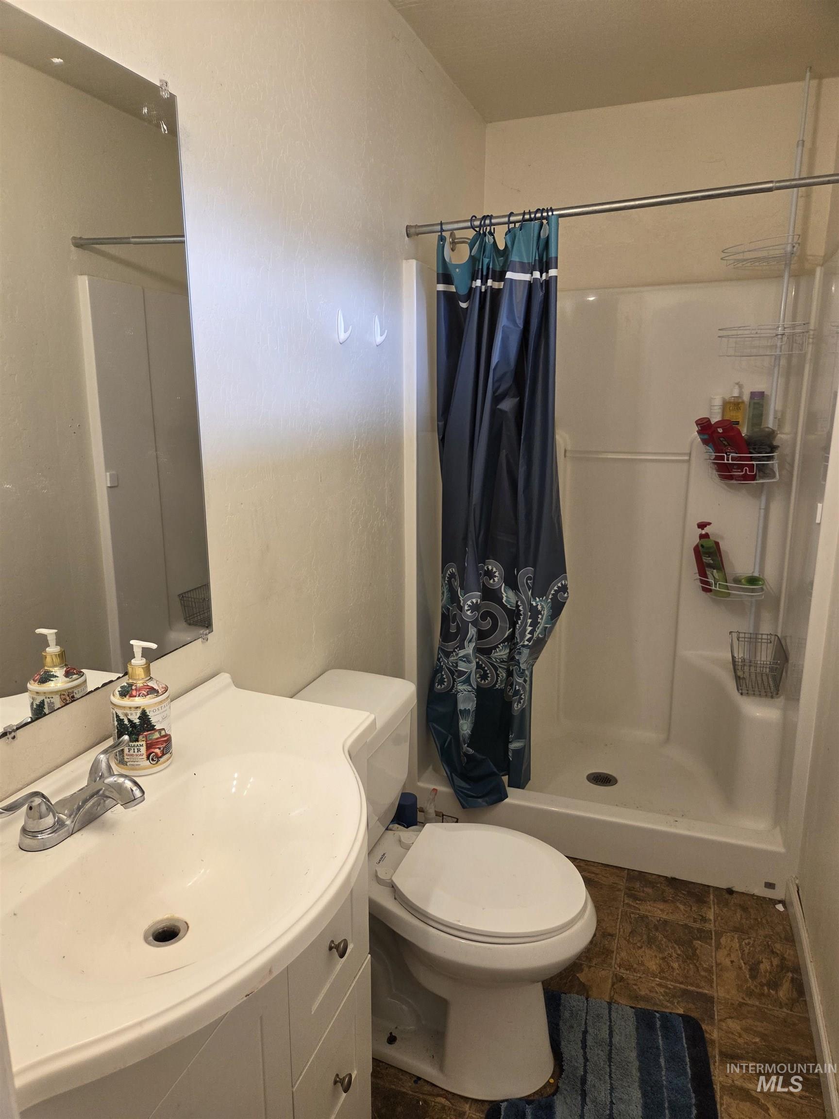 256 Shasta Circle Property Photo 22