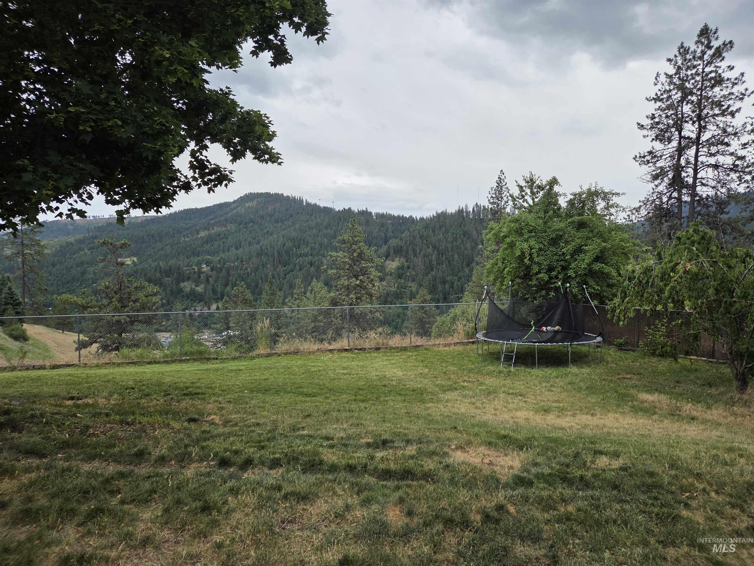 256 Shasta Circle Property Photo 37