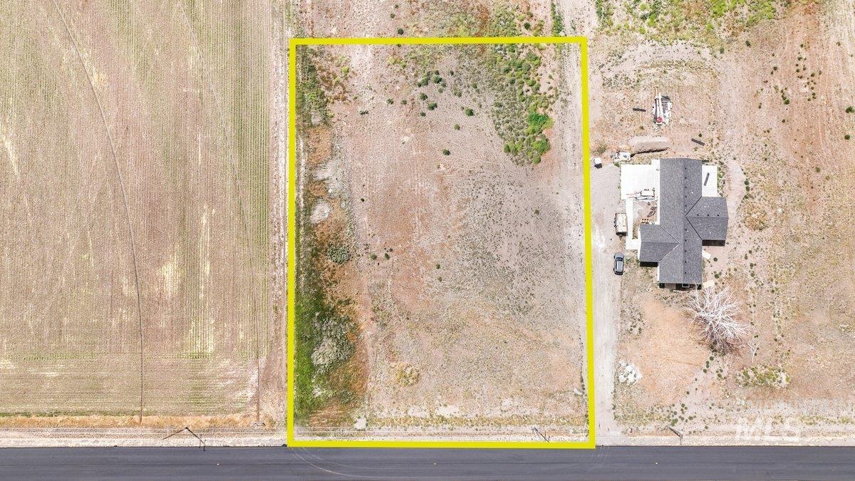 427 E 300 N (Parcel 2) Property Photo 1