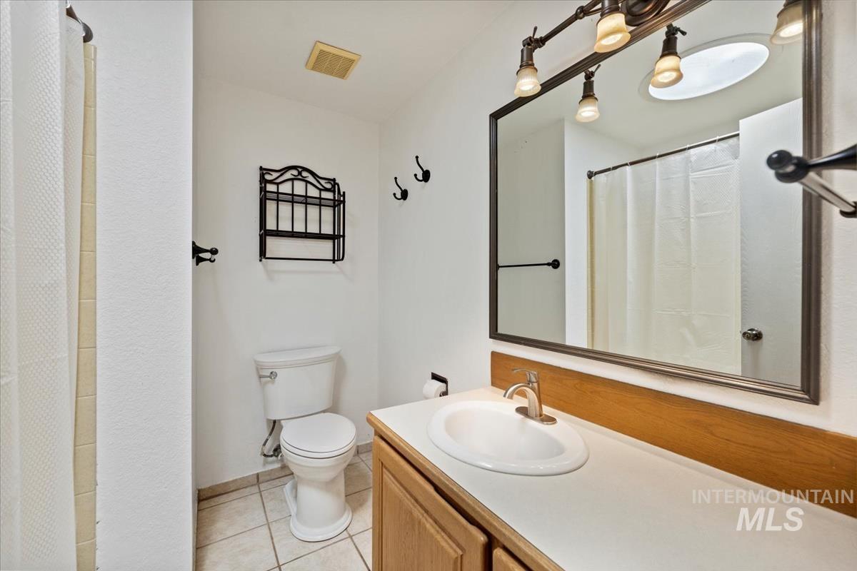11337 W Tioga St Property Photo 12