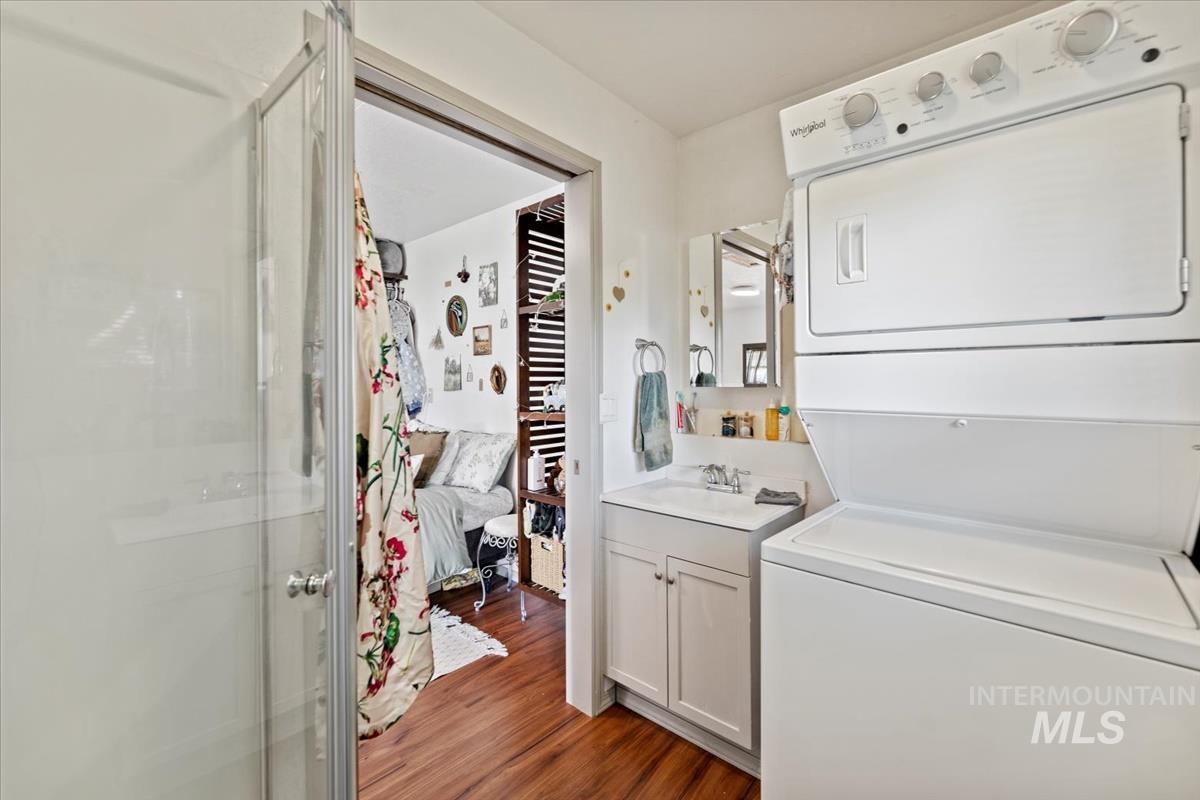 11337 W Tioga St Property Photo 42