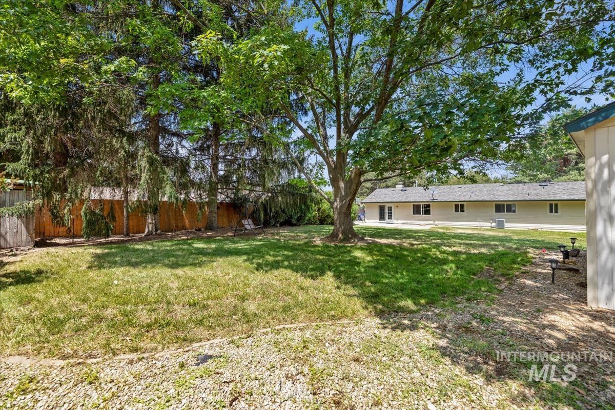 11337 W Tioga St Property Photo 44