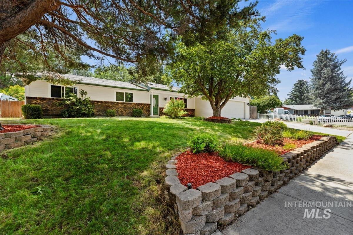 11337 W Tioga St Property Photo 45