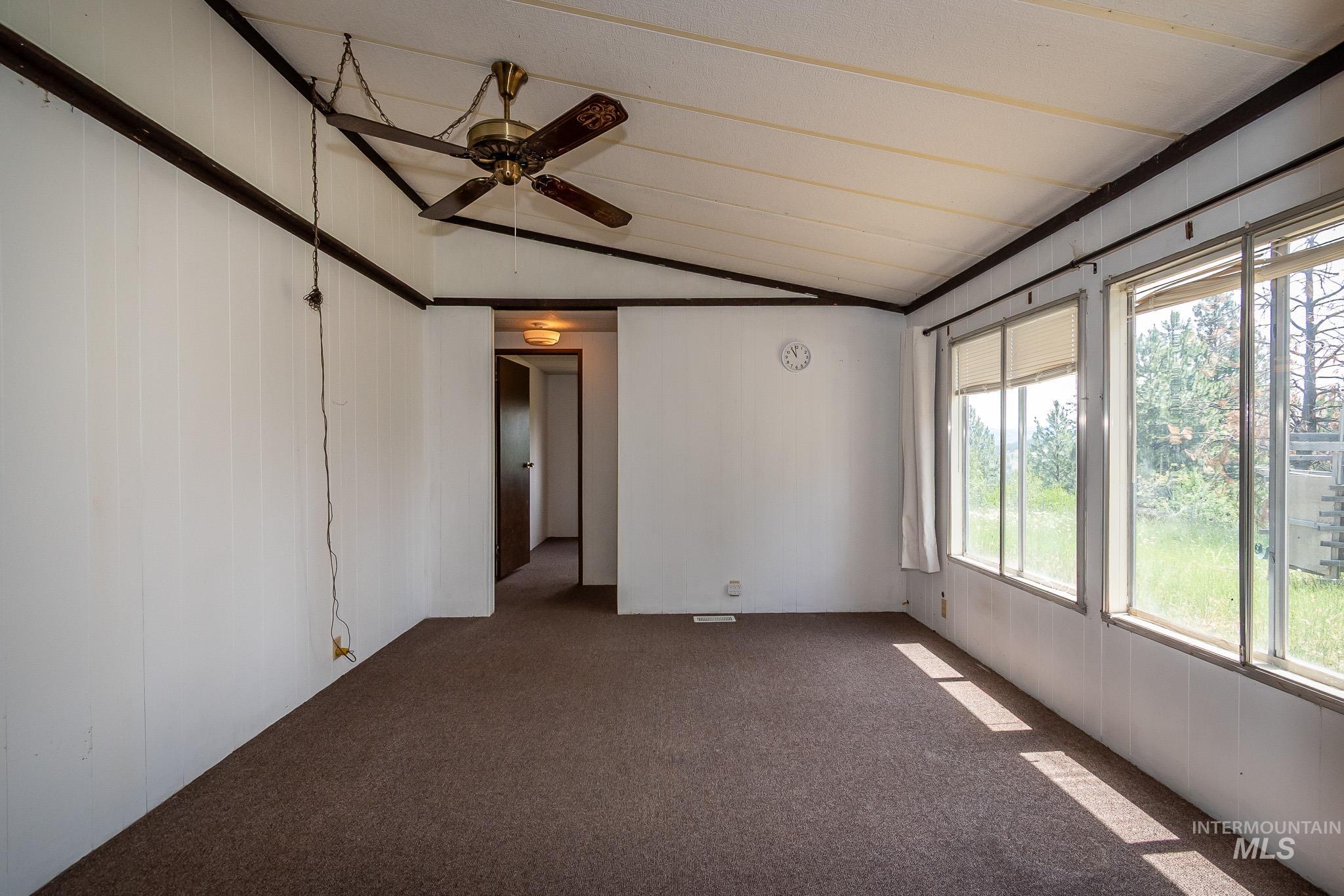 30 Turkey Ln Property Photo 12