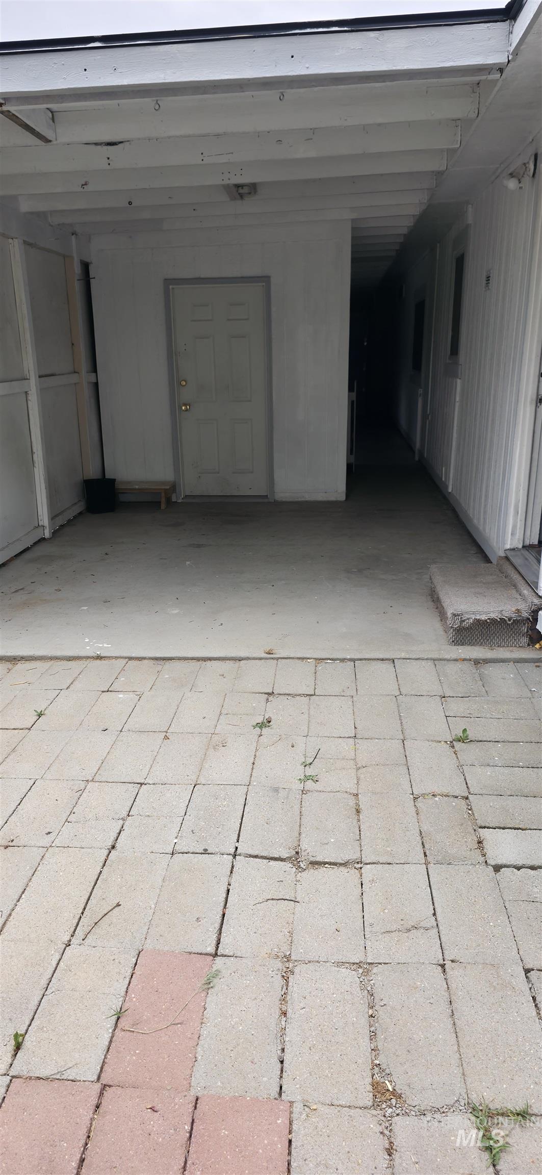 10675 W W Glen Ellyn Street Property Photo 26