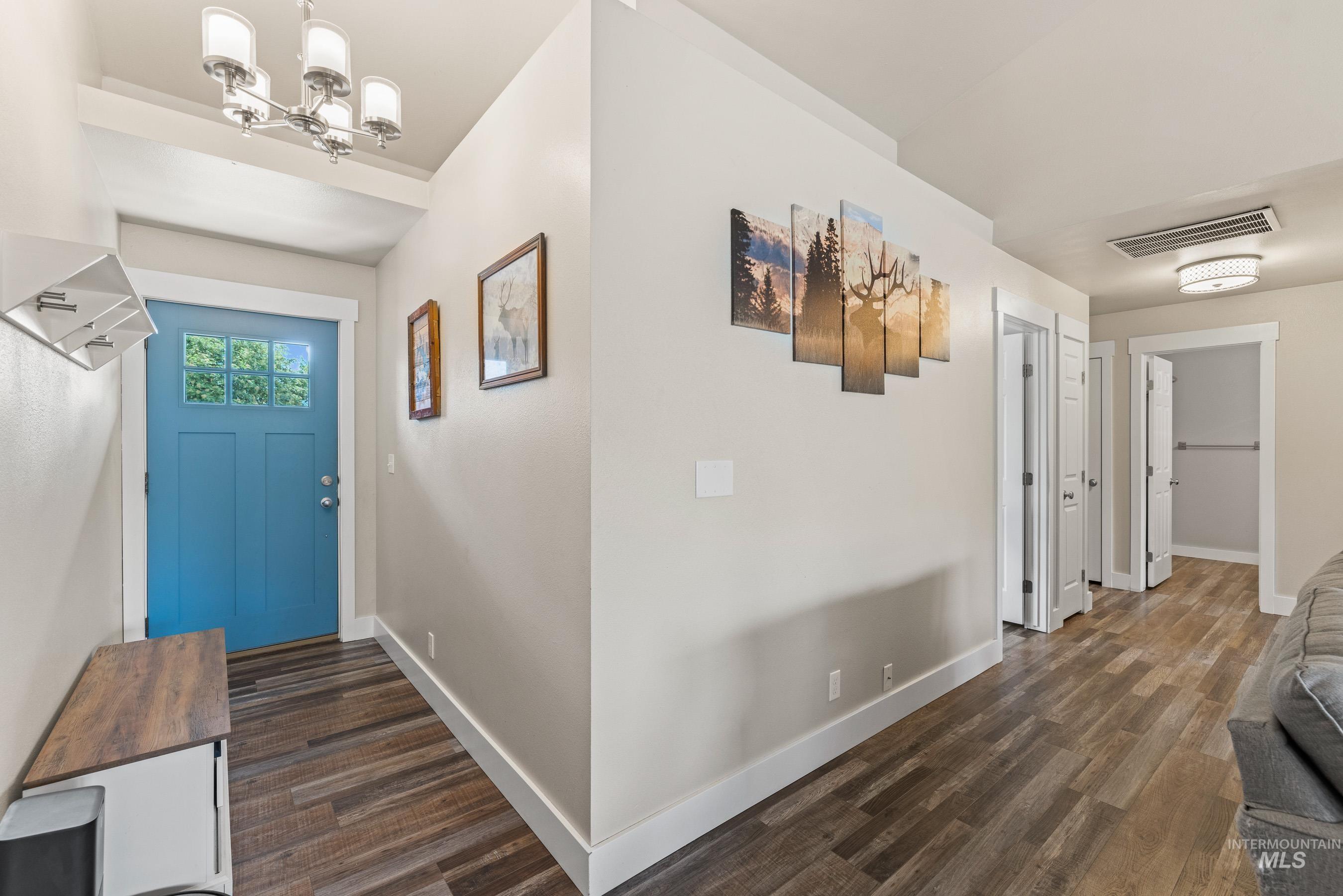 413 Margaret Way Property Photo 2