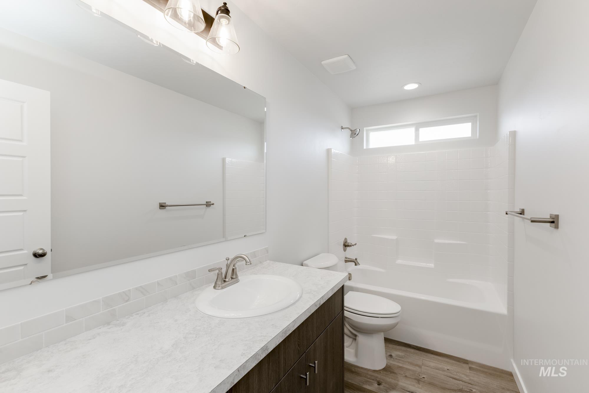 2361 N Lithodora Ave Property Photo 20
