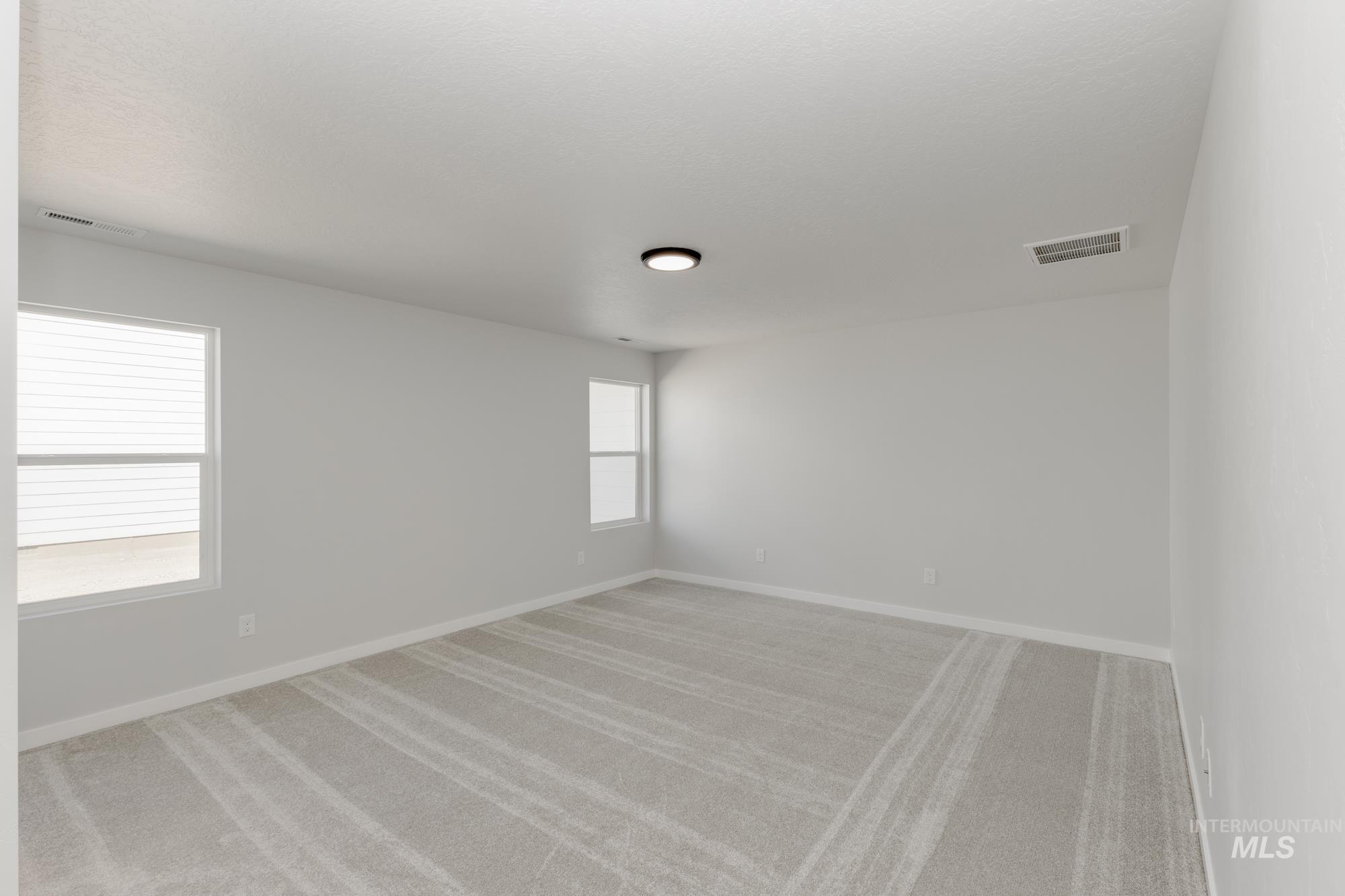 601 W Striped Owl St Property Photo 13