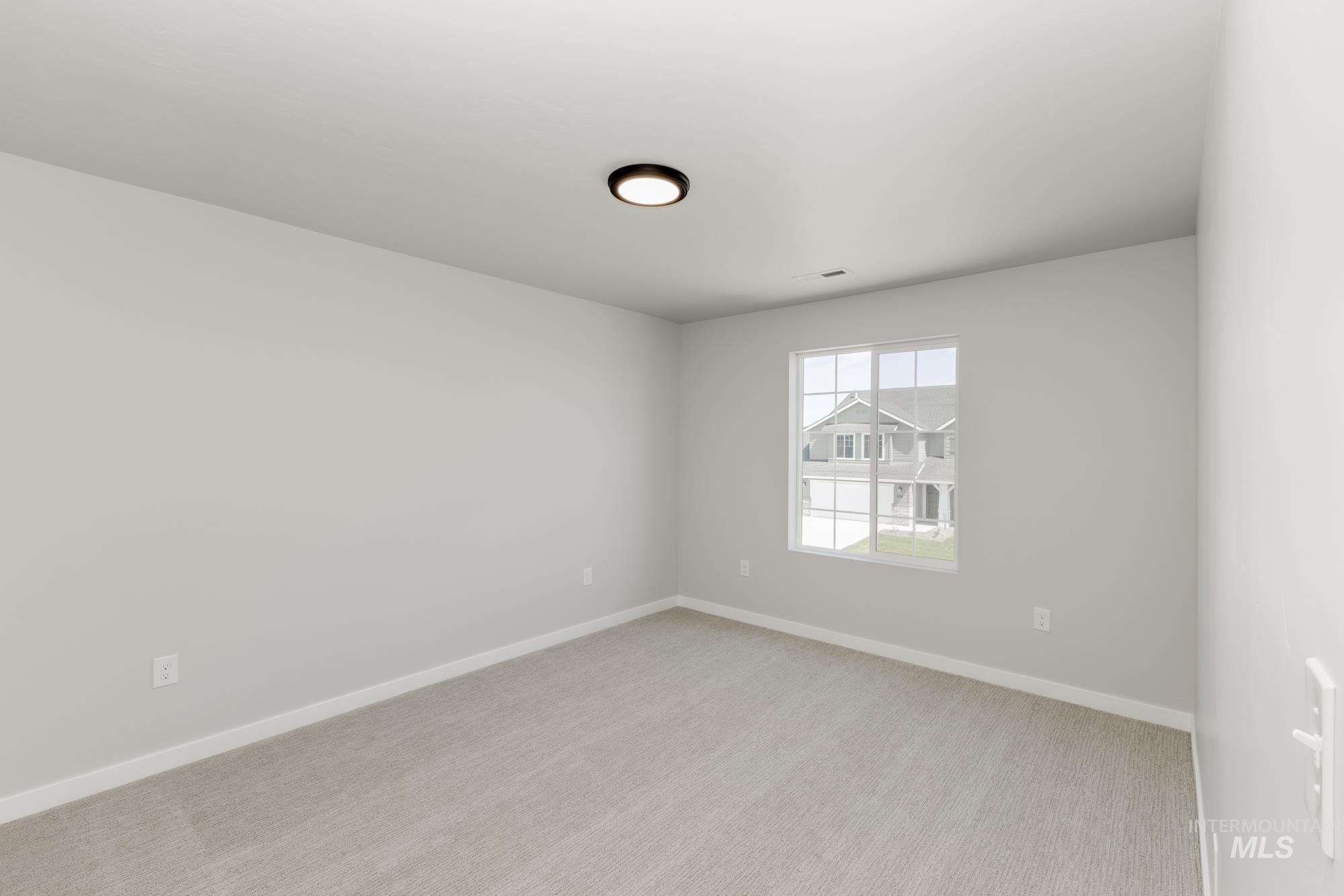 625 W Striped Owl St Property Photo 17