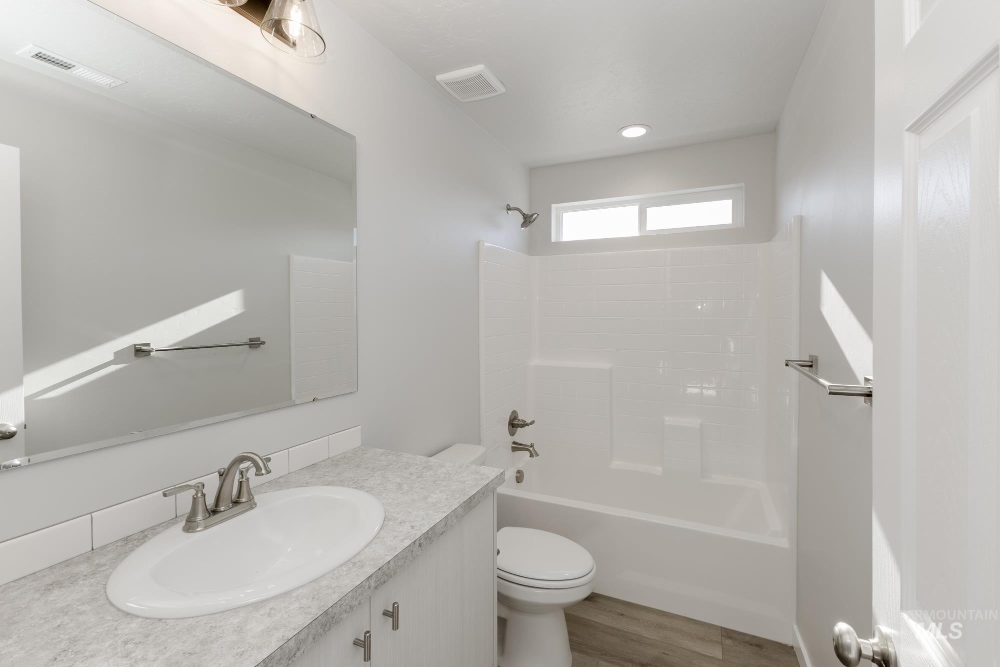 683 W Snowy Owl St Property Photo 19