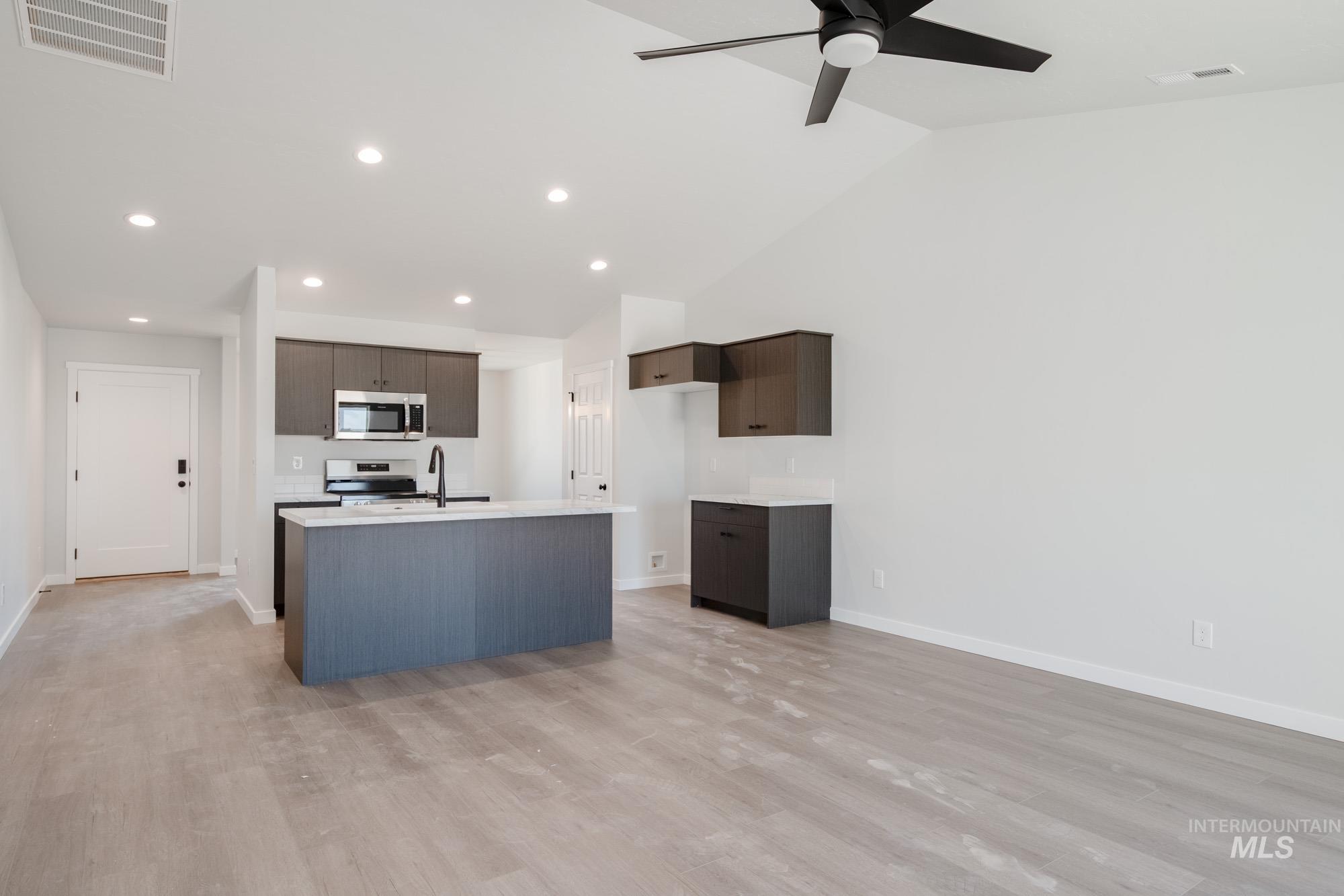 2923 N Arroyo Vista Way Property Photo 10