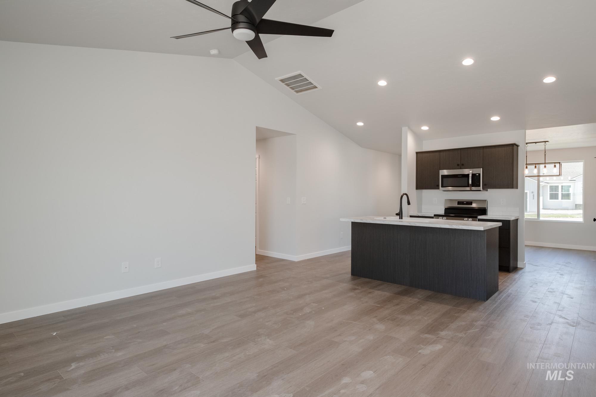 2923 N Arroyo Vista Way Property Photo 11