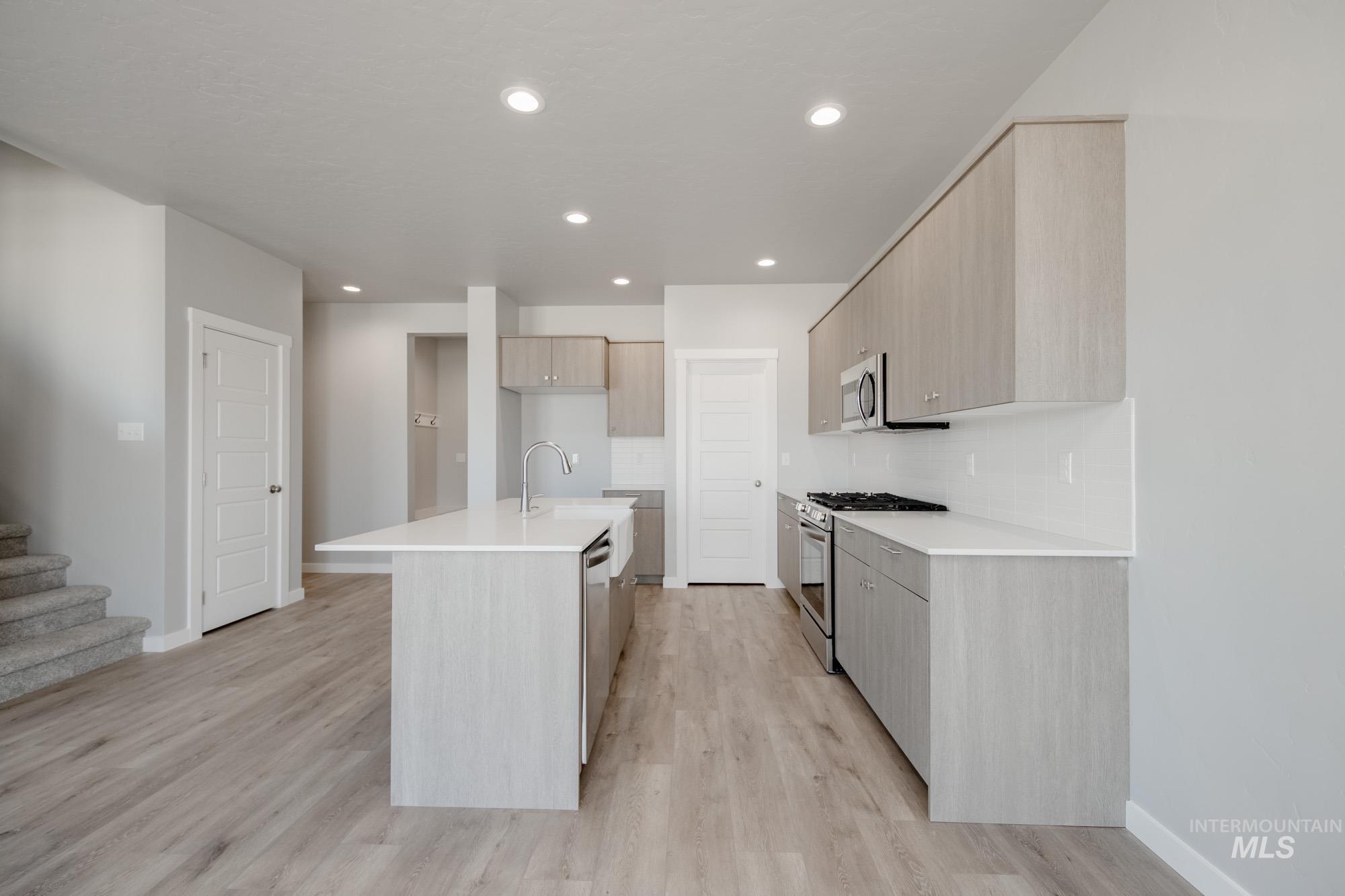 4216 E Woodmurra St Property Photo 7