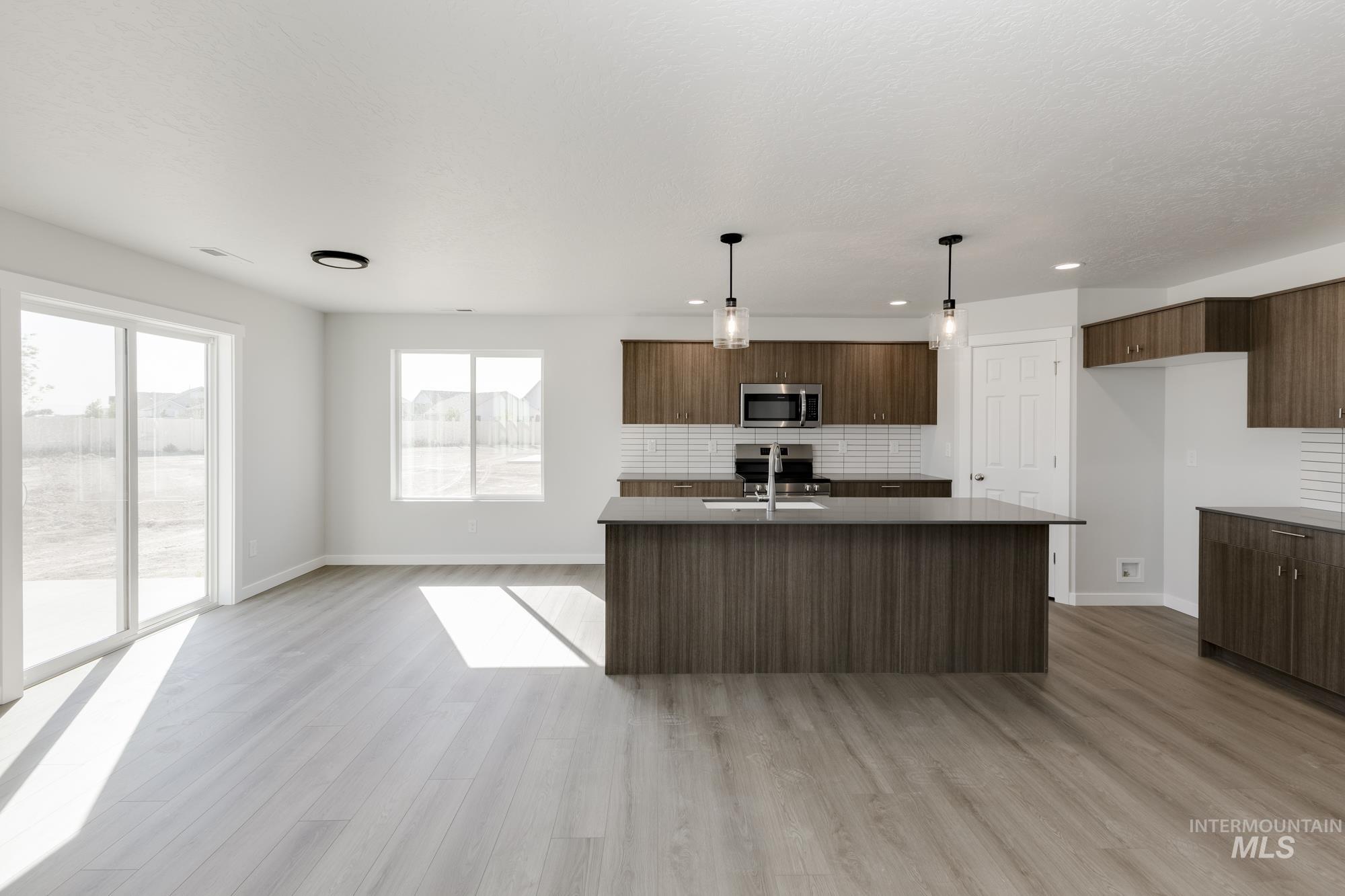 8448 S Tyrion Way Property Photo 3
