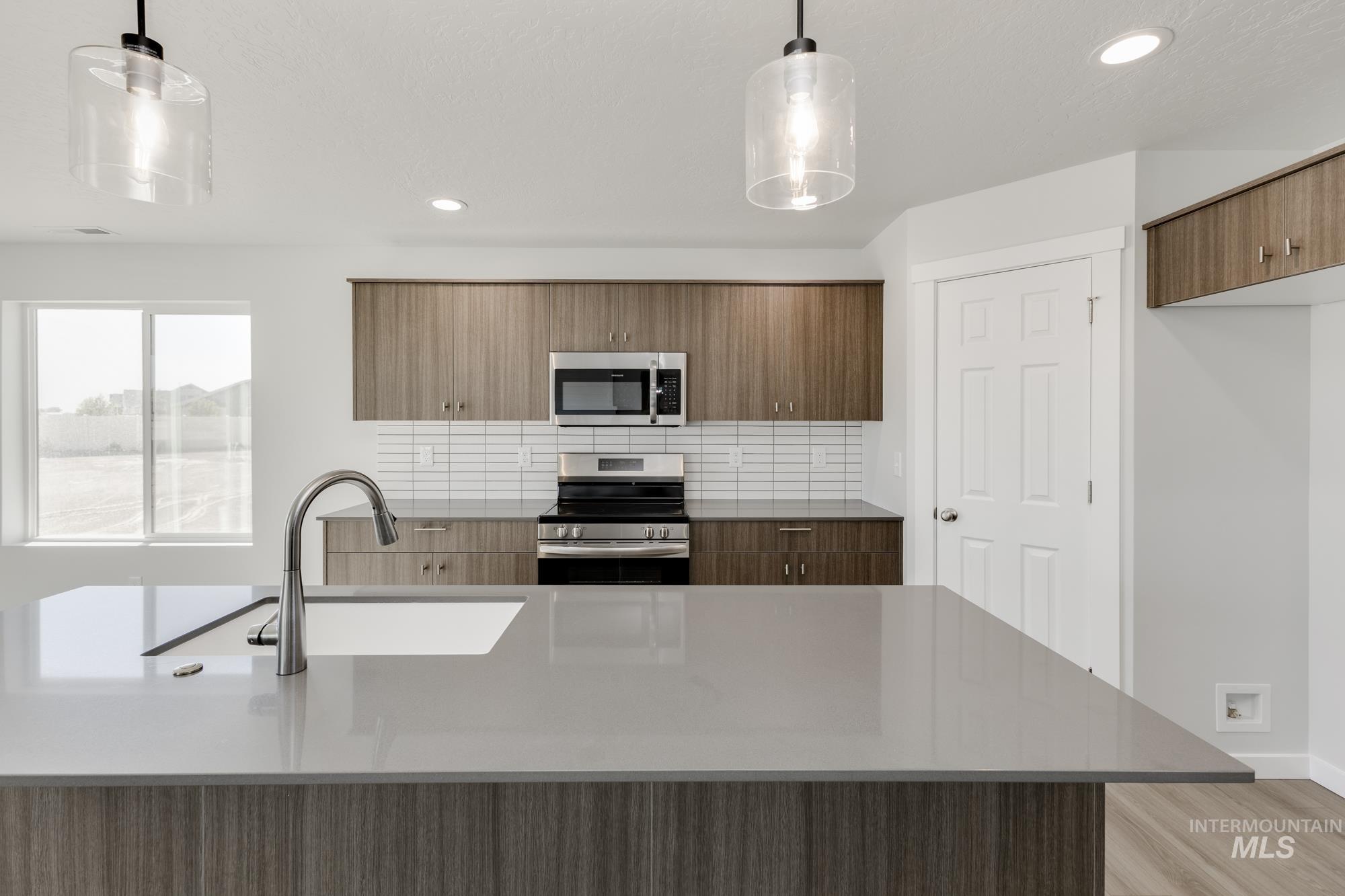8448 S Tyrion Way Property Photo 4