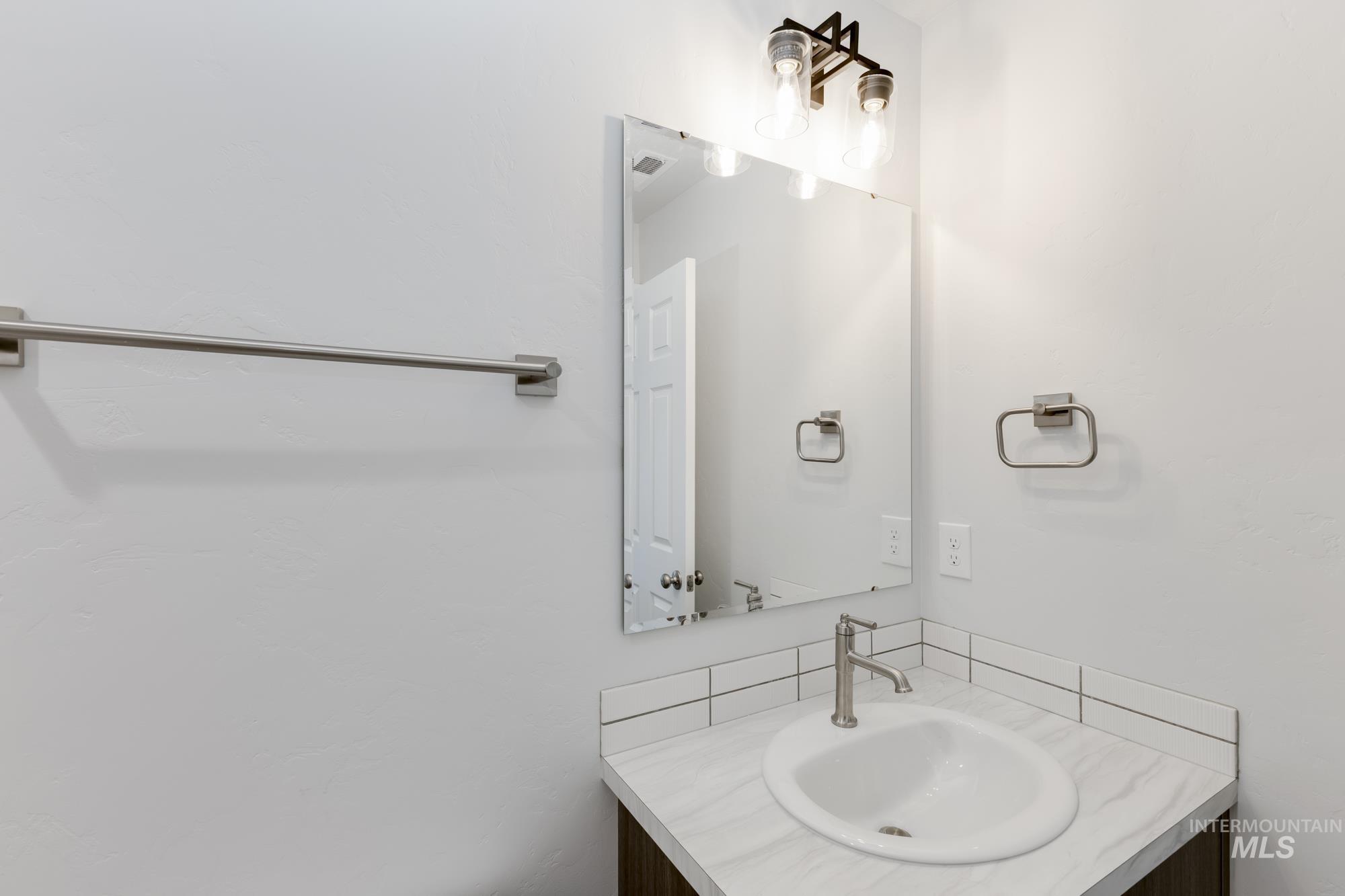8448 S Tyrion Way Property Photo 15