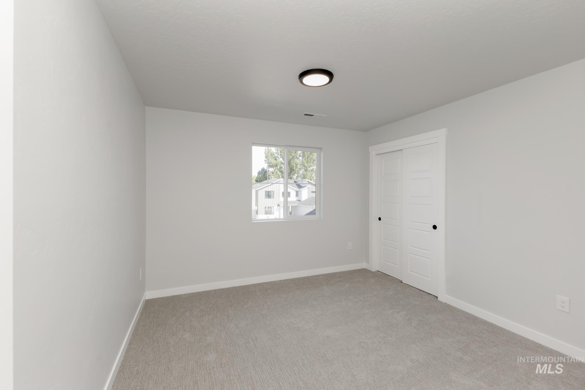 919 E Perjue Basin Dr Property Photo 16