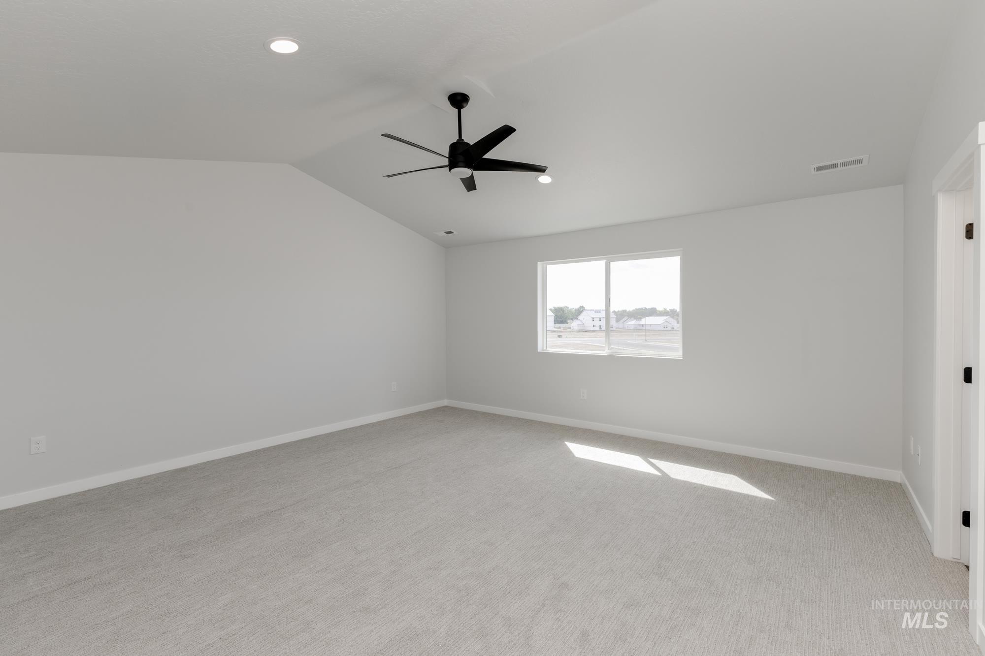 919 E Perjue Basin Dr Property Photo 21