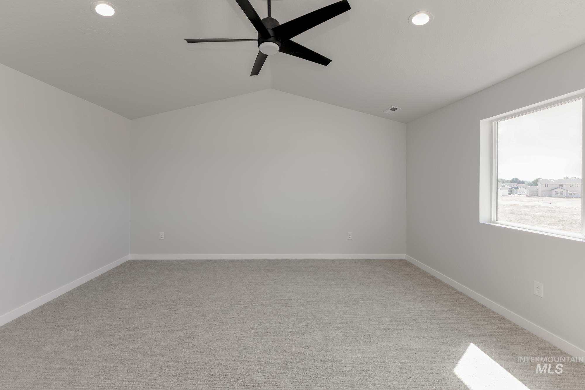 919 E Perjue Basin Dr Property Photo 22