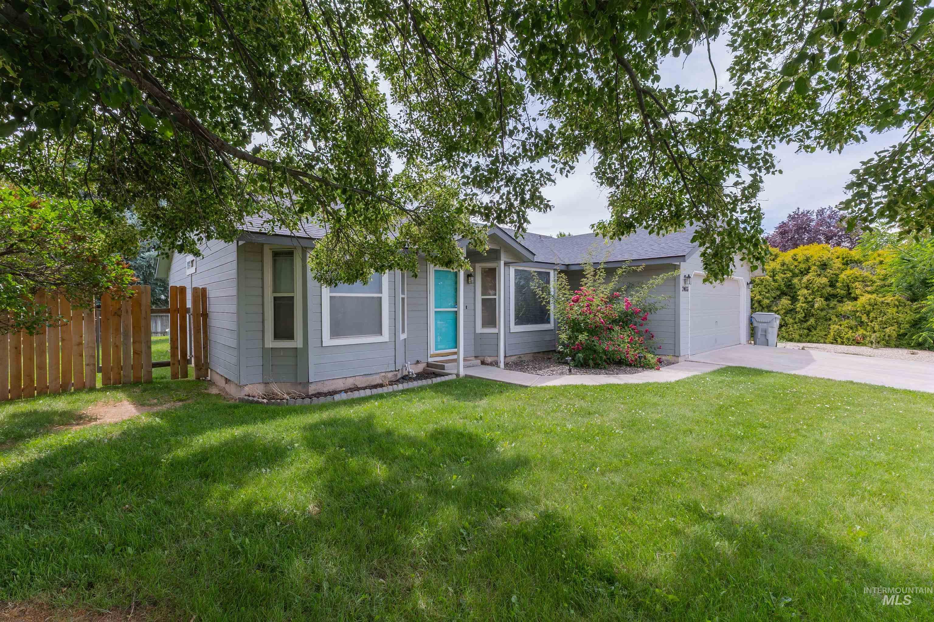 2403 Sunflower Dr. Property Photo 2