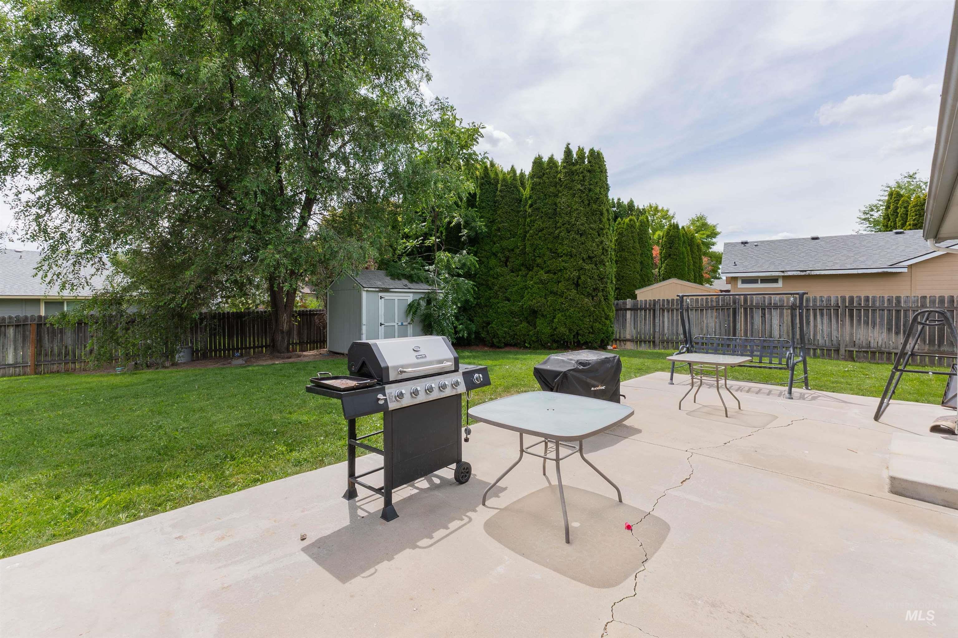 2403 Sunflower Dr. Property Photo 40