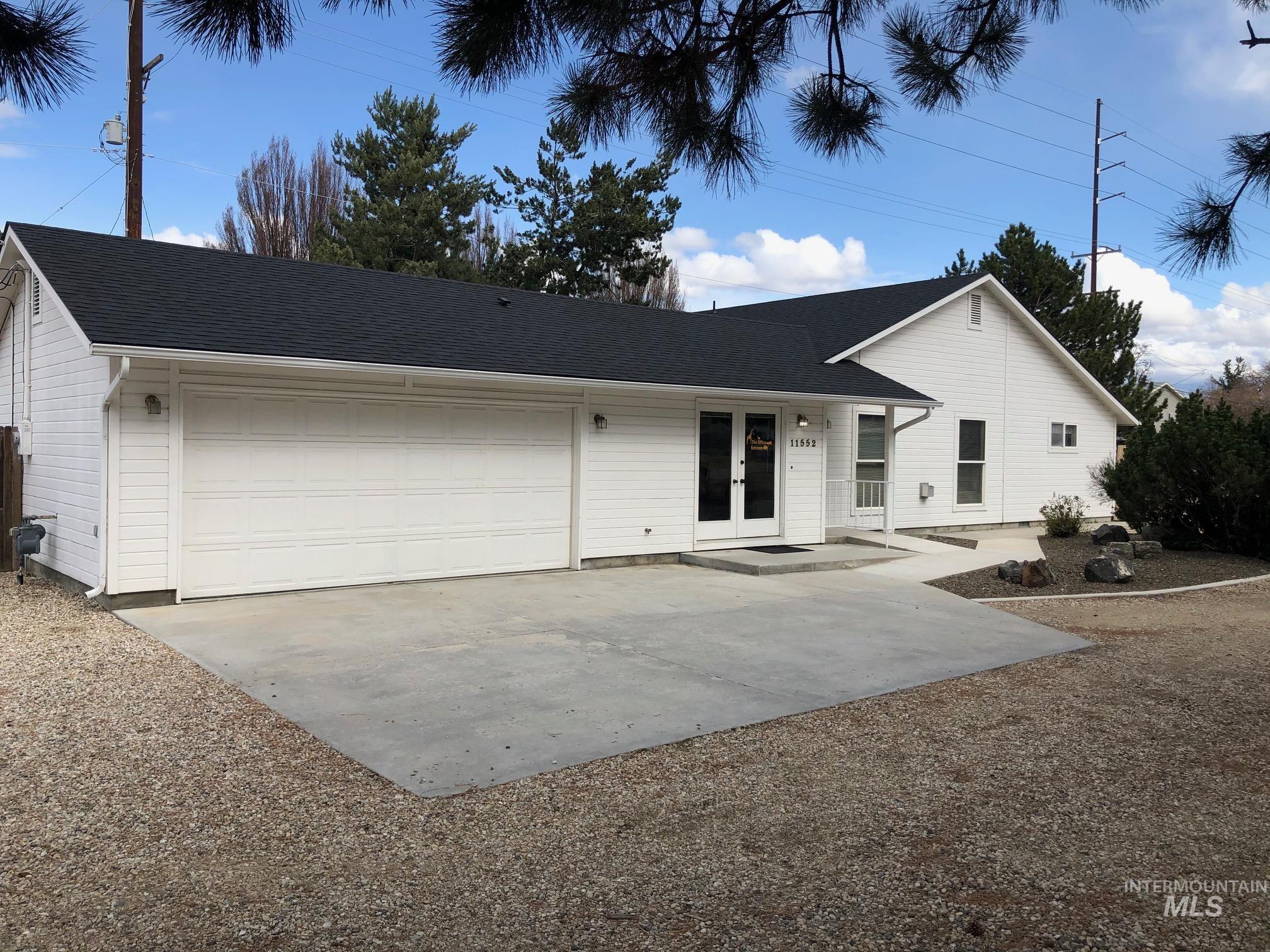 11552 W State Street Property Photo 2