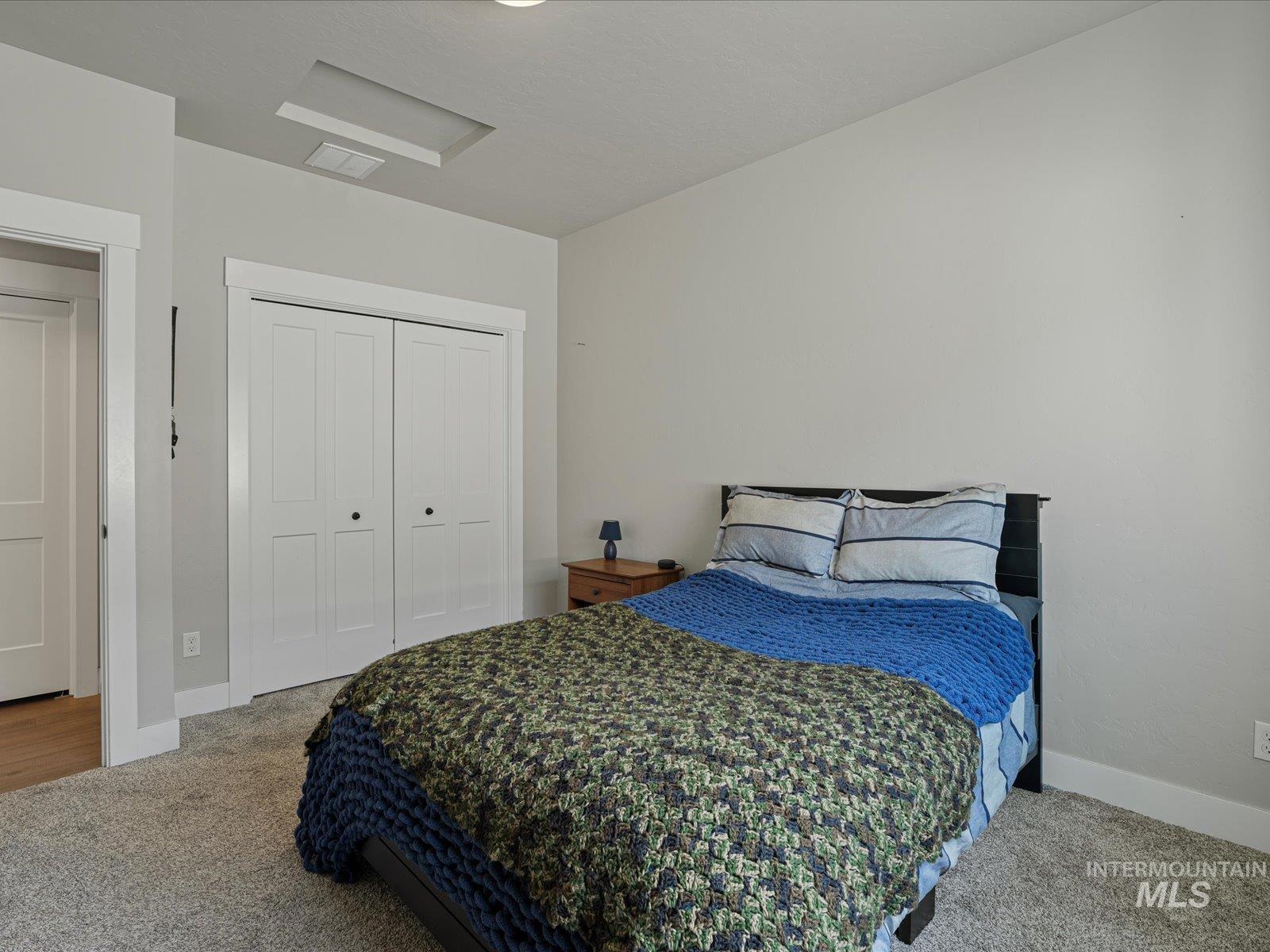 3917 Palisade Ave Property Photo 30