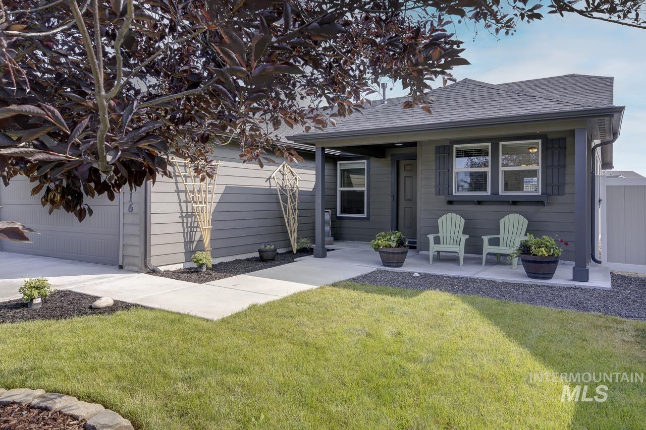 3716 S Windy Ridge Drive Property Photo 1